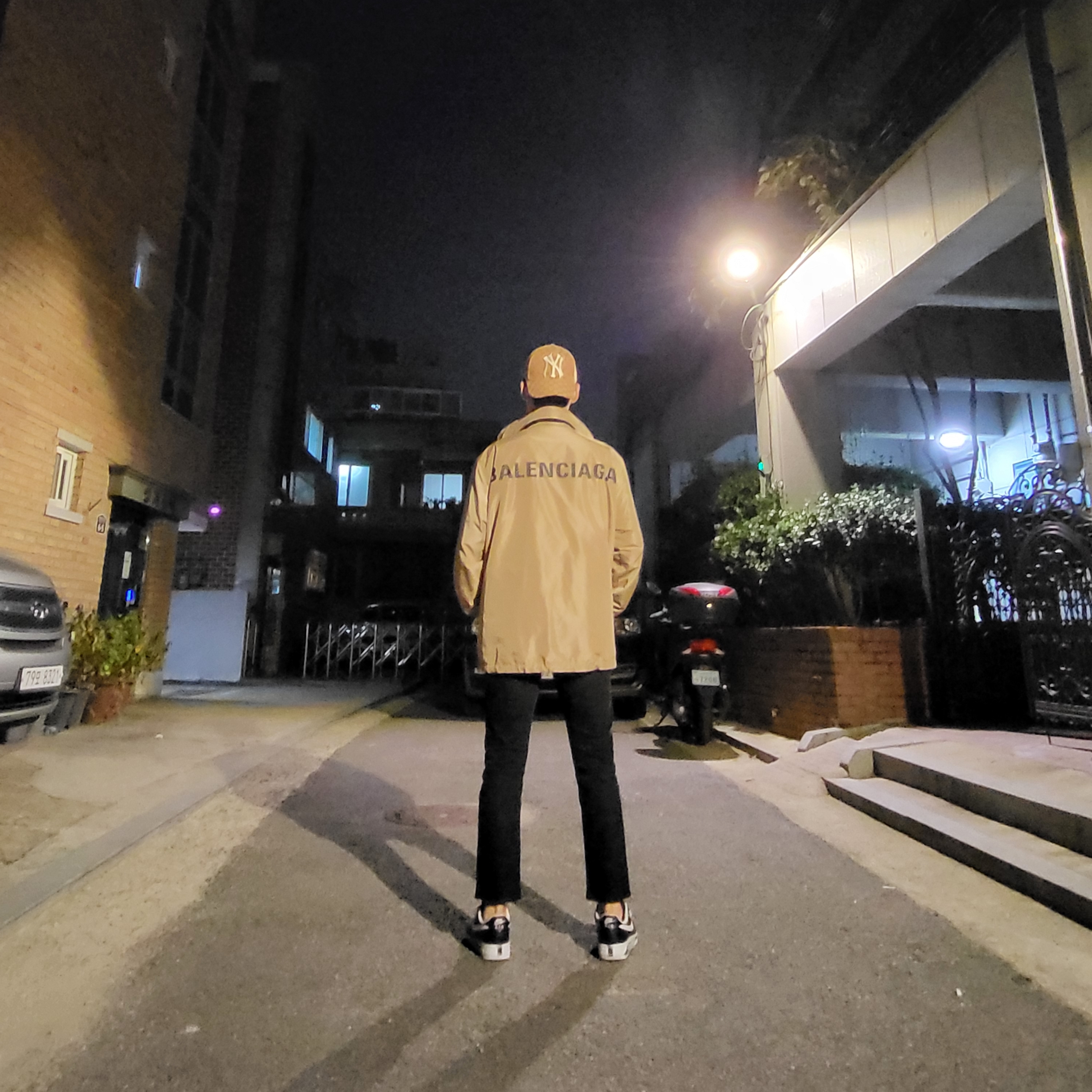 Nike x Peaceminusone Air Force 1 Low Para-Noise 착용 스타일