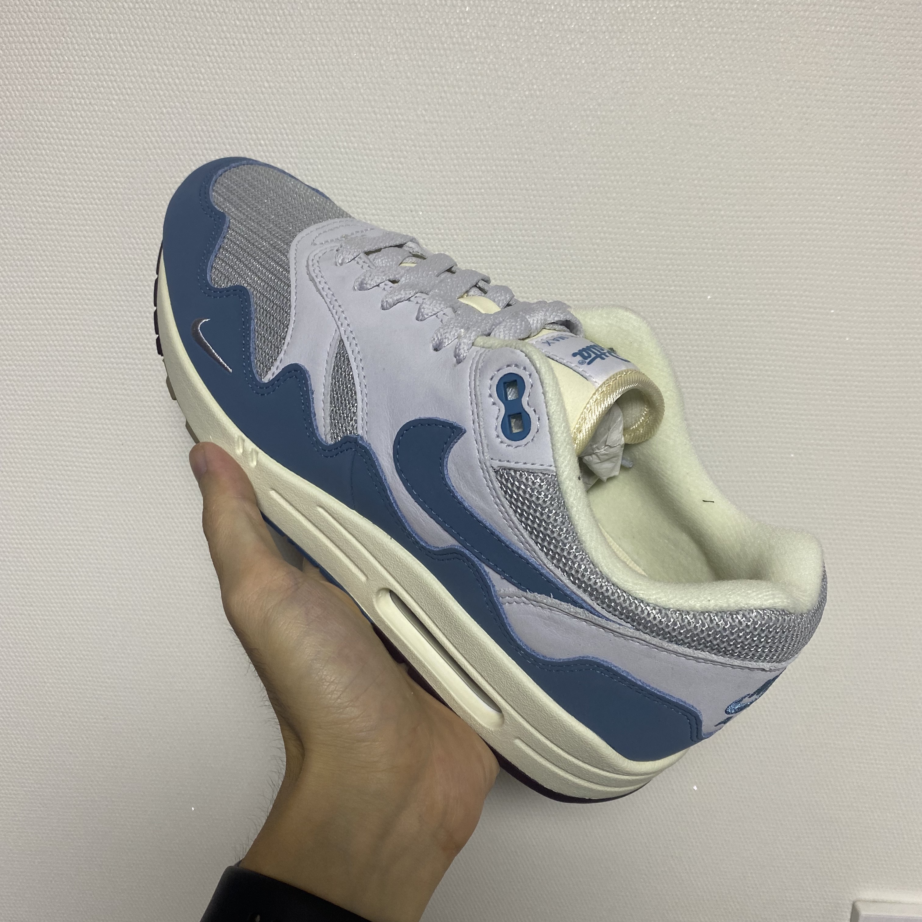 Nike x Patta Air Max 1 Noise Aqua 착용 스타일