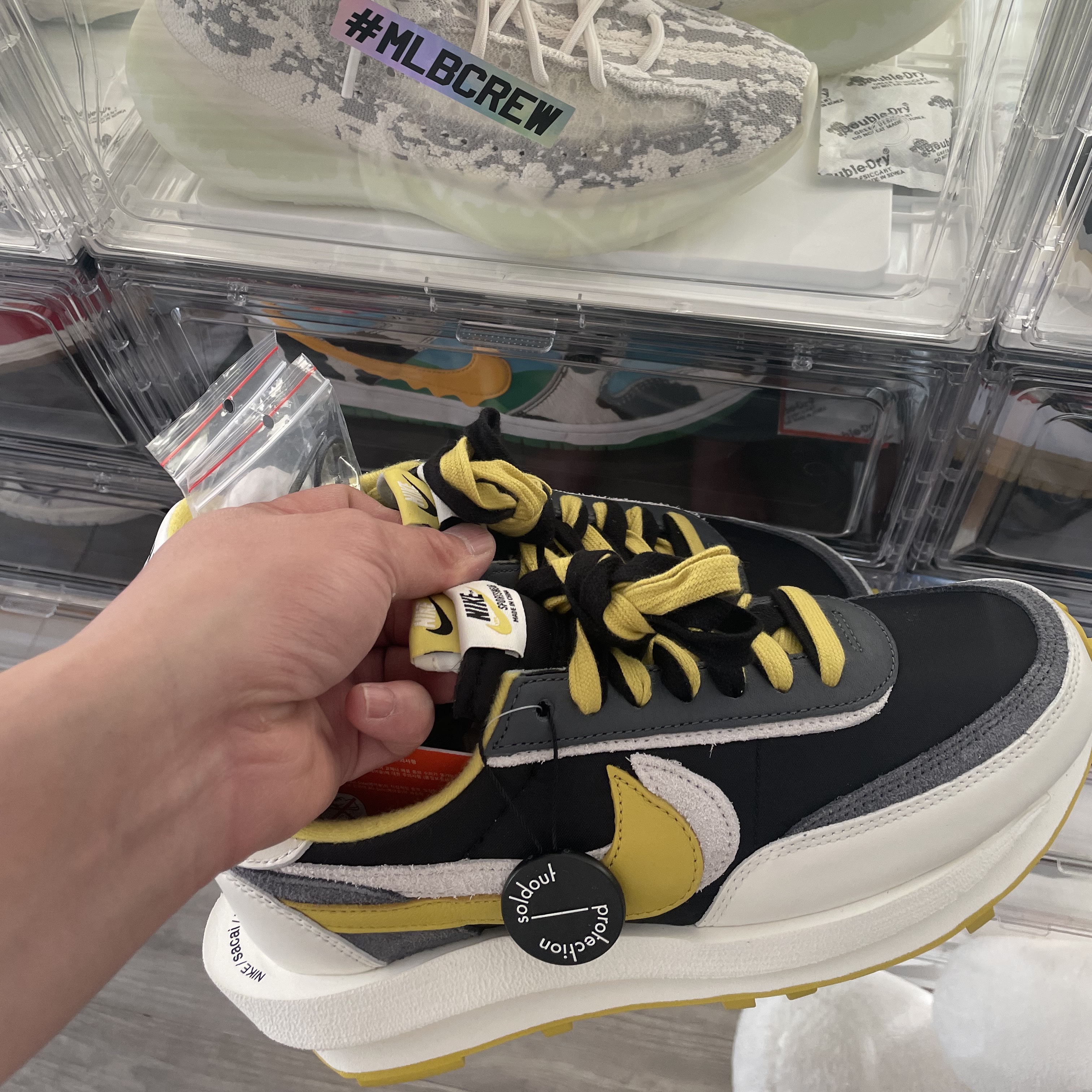 Nike x Sacai x Undercover LDWaffle Black Bright Citron 착용 스타일 - 3