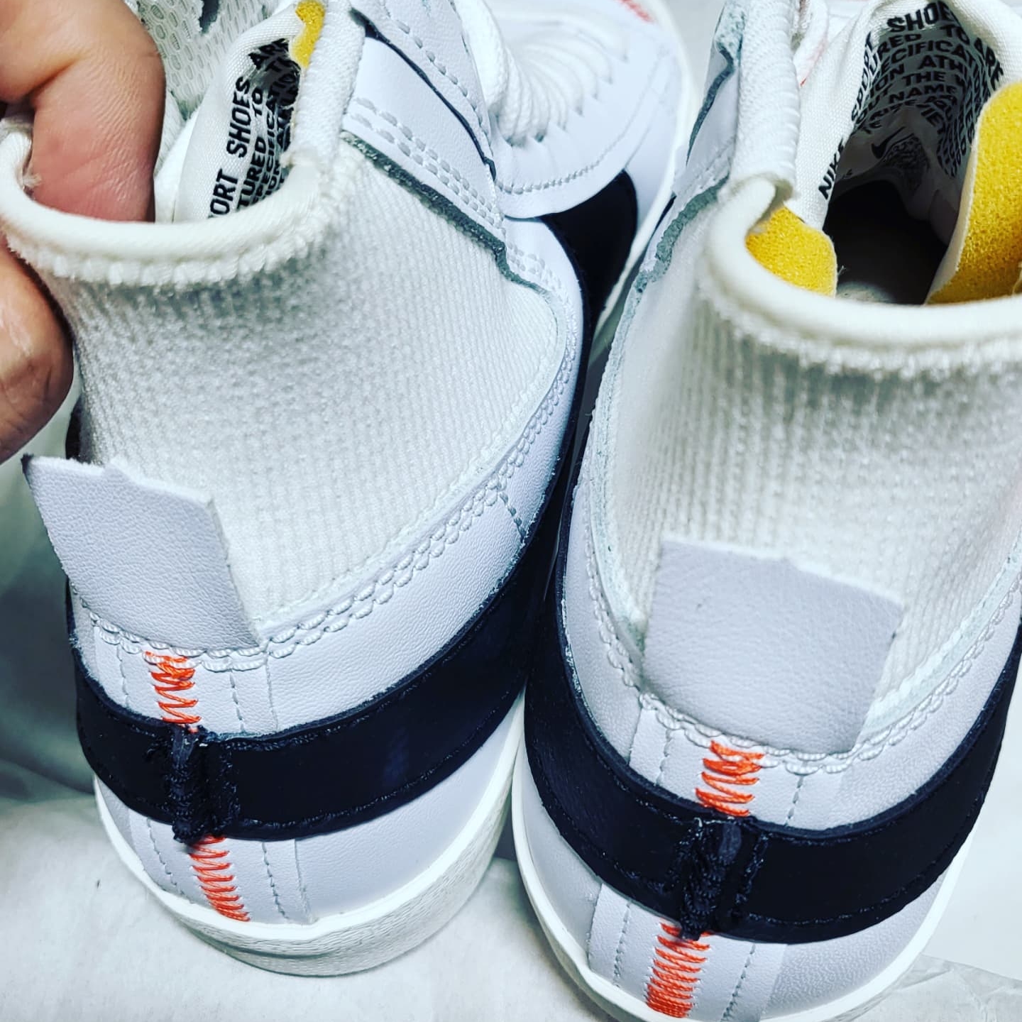 Nike Blazer Mid '77 Jumbo White and Black 착용 스타일 - 2