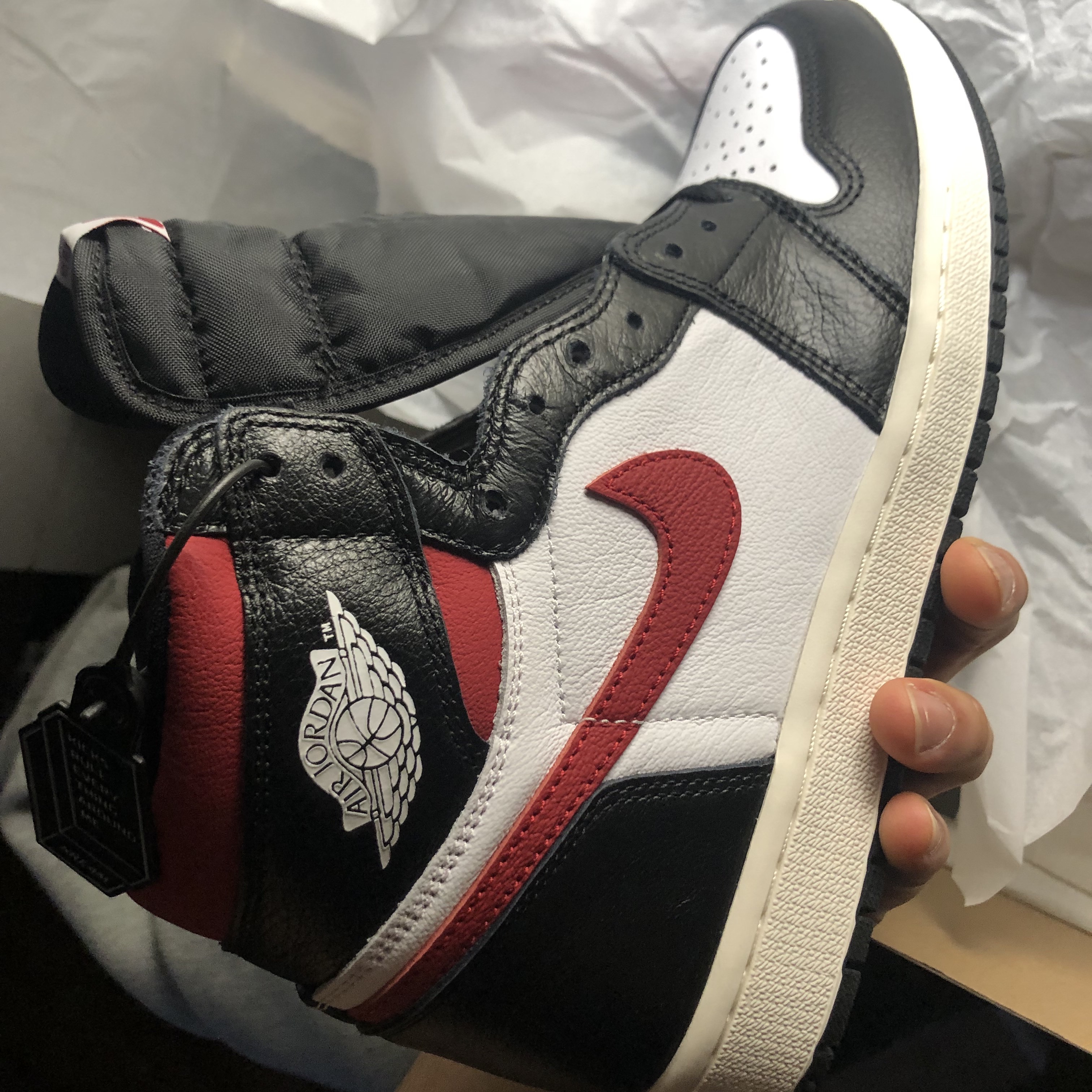 Jordan 1 Retro High OG Gym Red 착용 스타일 - 2
