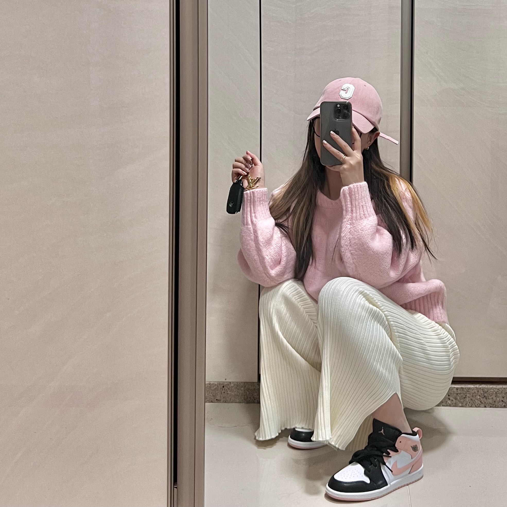 Jordan 1 Mid Arctic Orange 착용 스타일