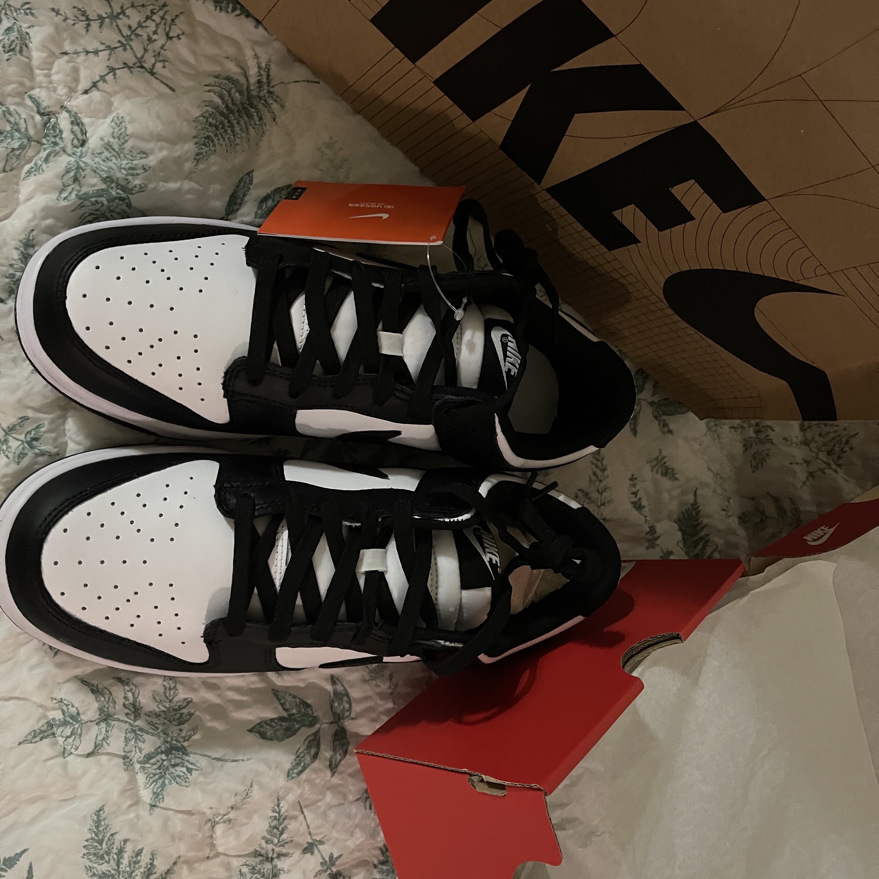 Nike Dunk Low Retro Black 착용 스타일