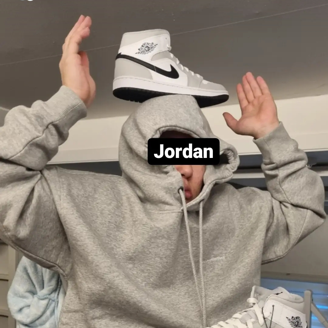(W) Jordan 1 Mid Grey Fog 착용 스타일