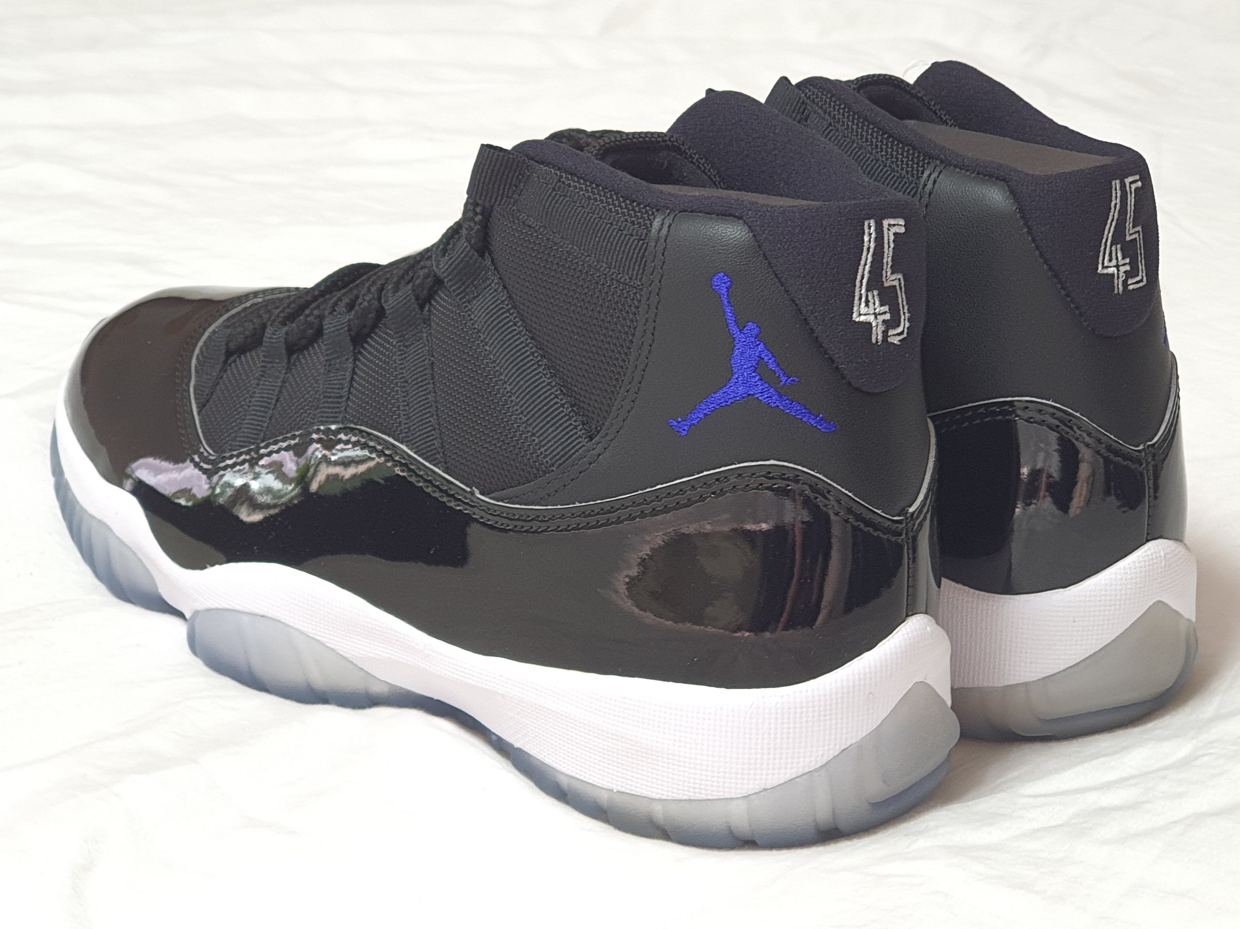 Jordan 11 Retro Space Jam 2016 착용 스타일 - 2