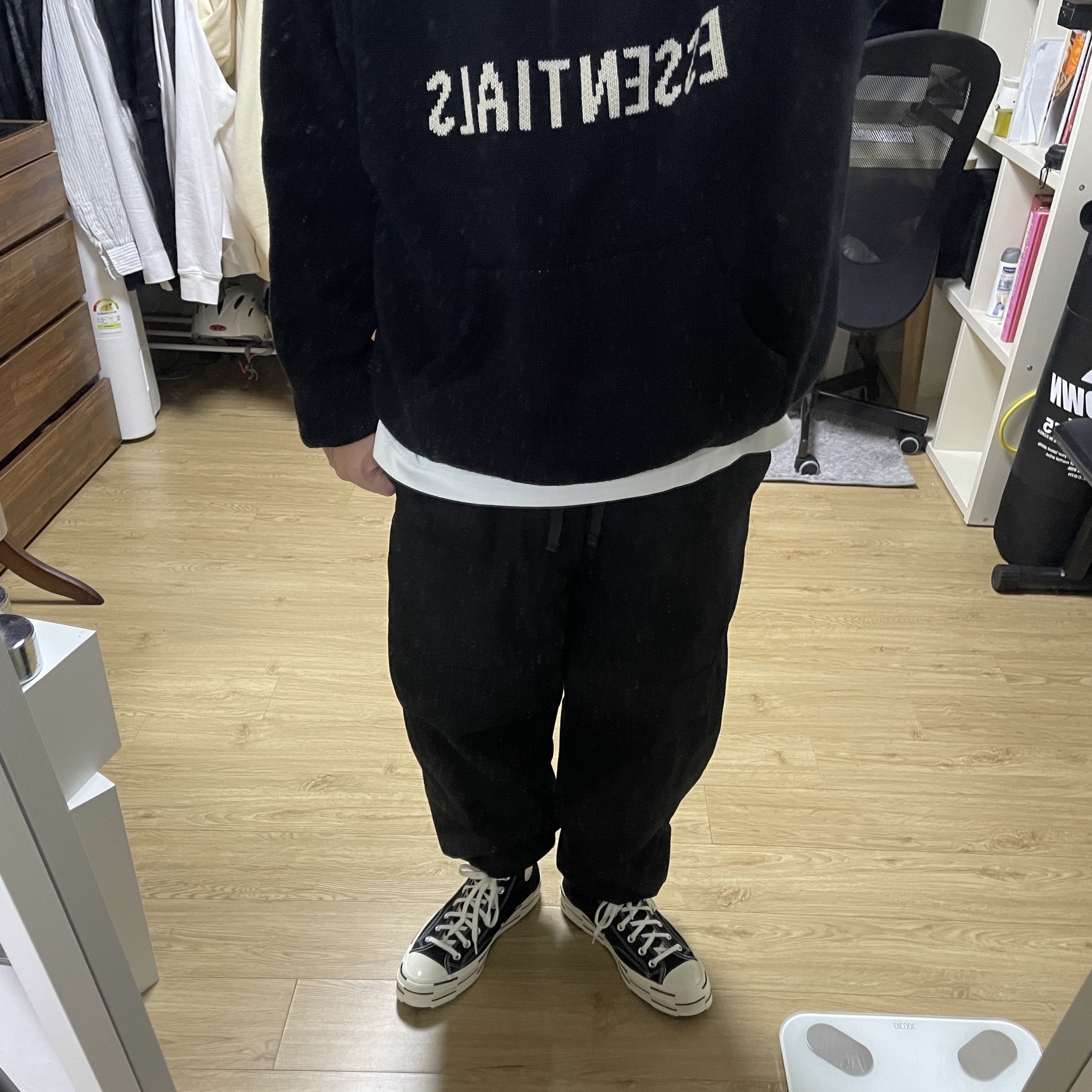 Converse x Brain Dead Chuck 70 Hi Black 착용 스타일 - 1