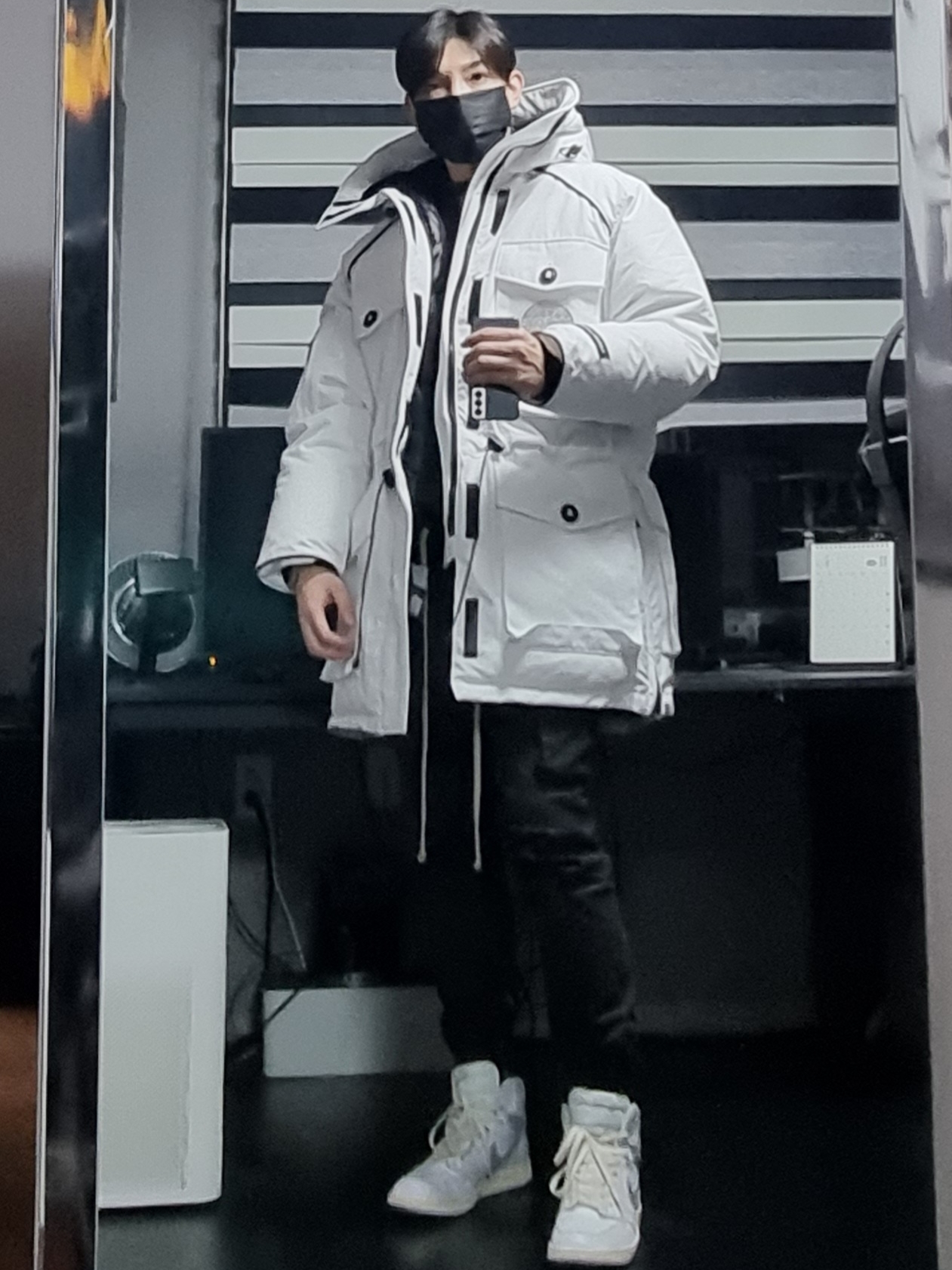 Jordan 1 High 85 Neutral Grey 착용 스타일 - 1