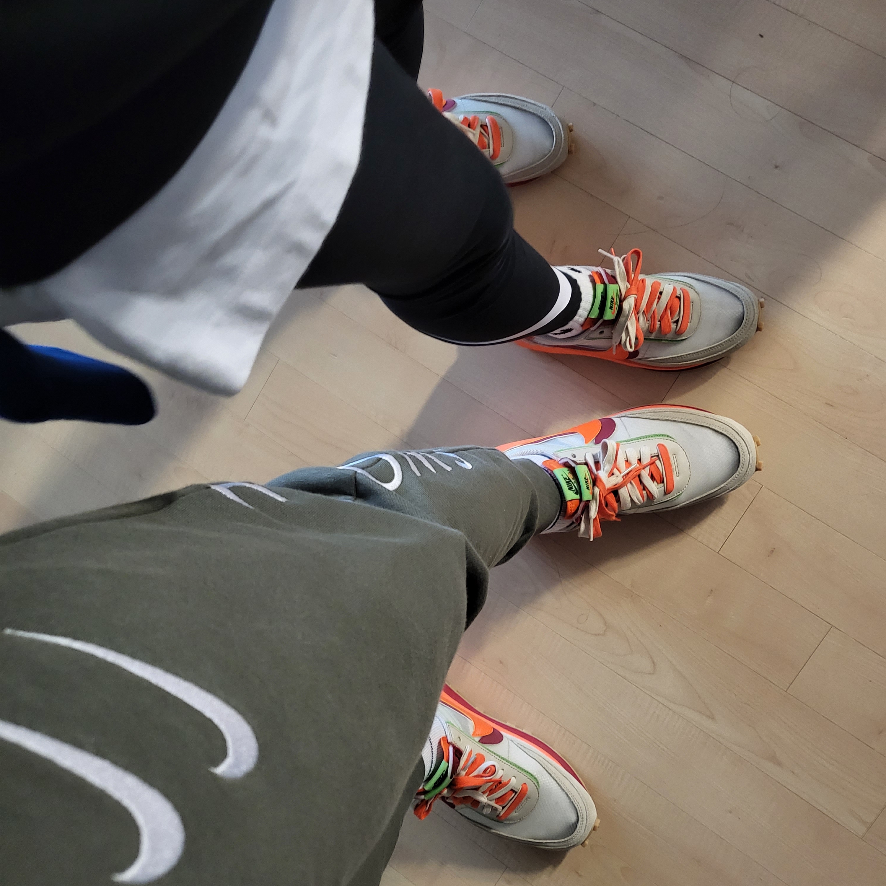 Nike x Sacai x Clot LDWaffle Orange Blaze 착용 스타일 - 2
