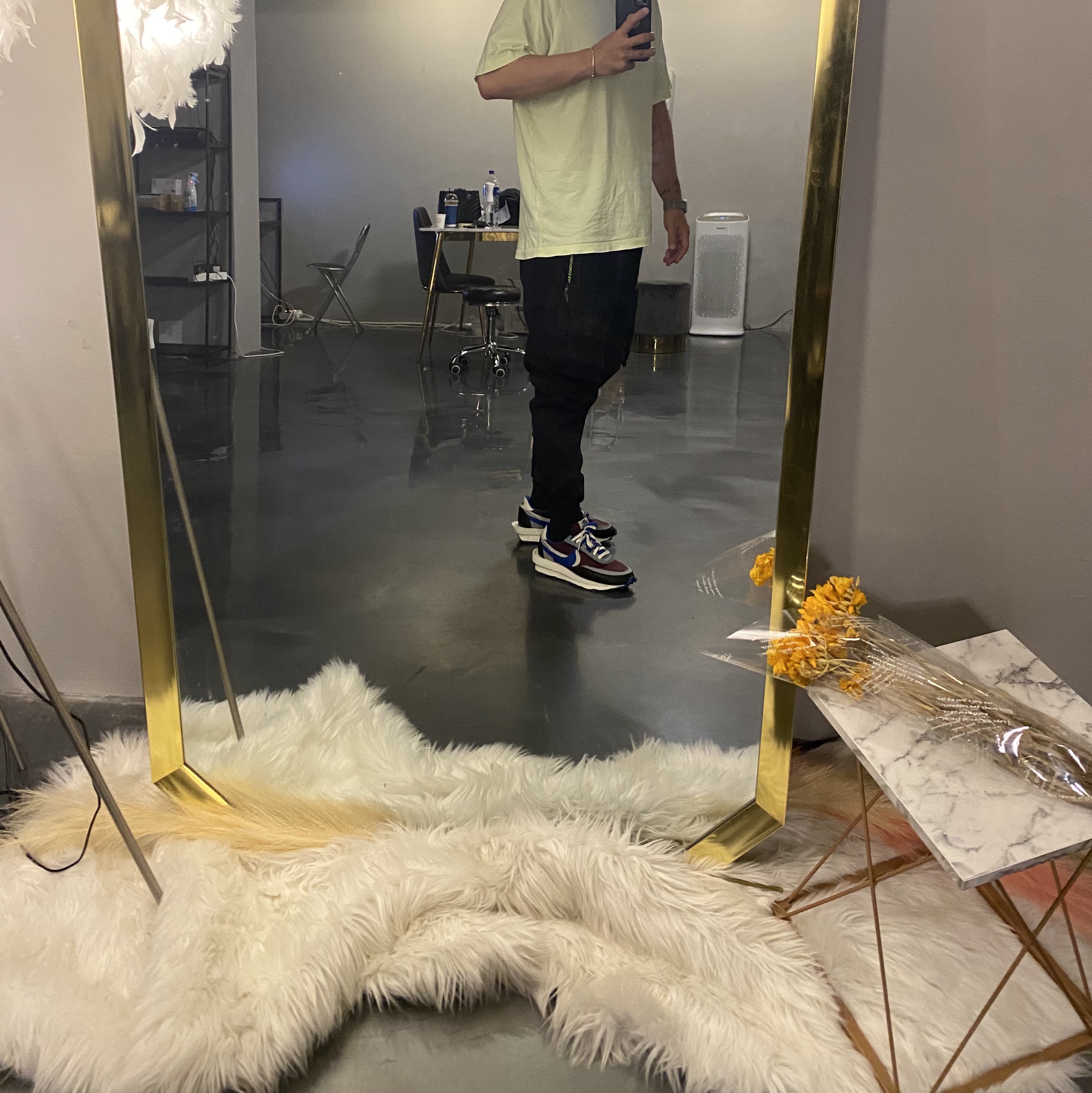 Nike x Sacai x Undercover LDWaffle Night Maroon Team Royal 착용 스타일 - 1