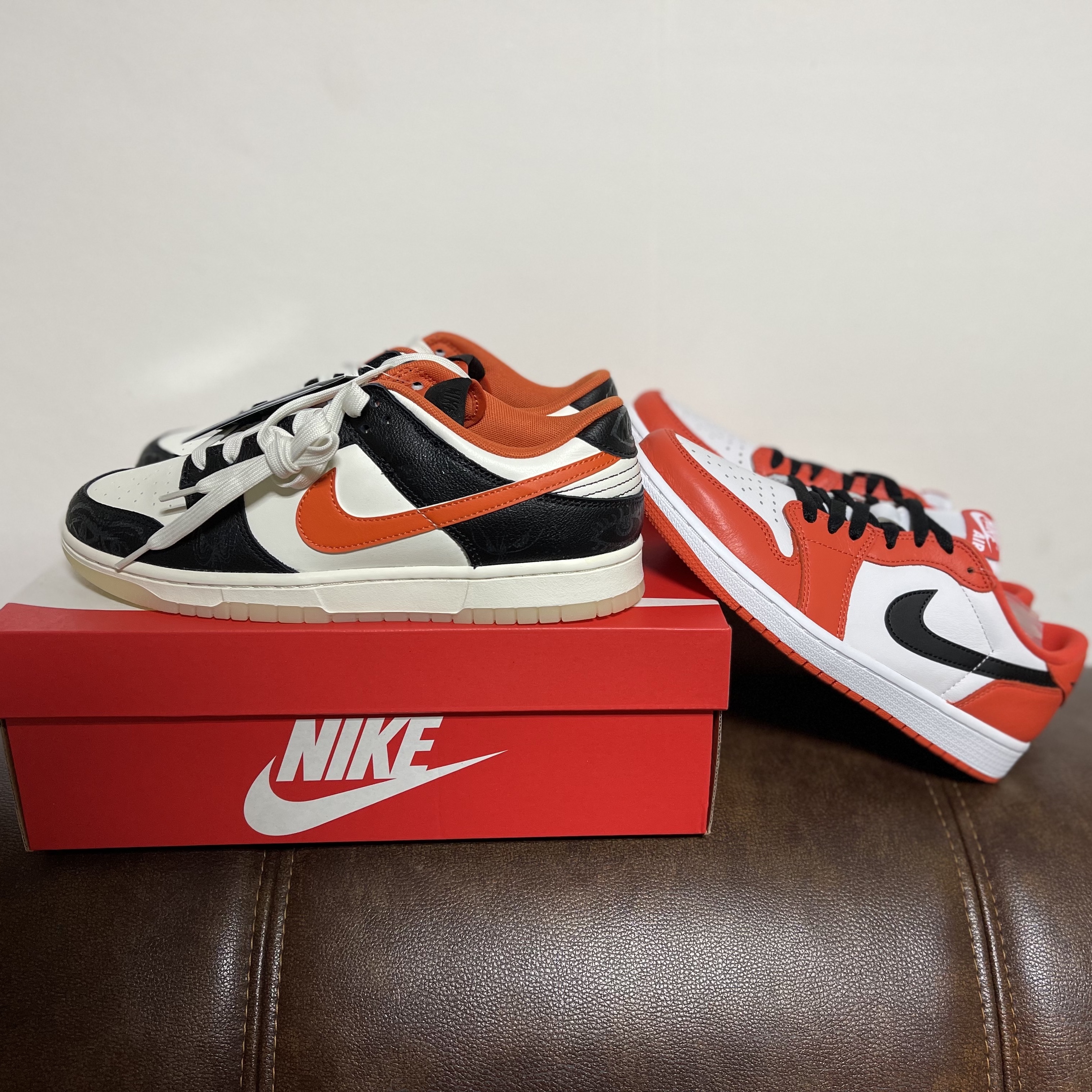 Jordan 1 Low OG Starfish, Nike Dunk Low Retro PRM Halloween 착용 스타일