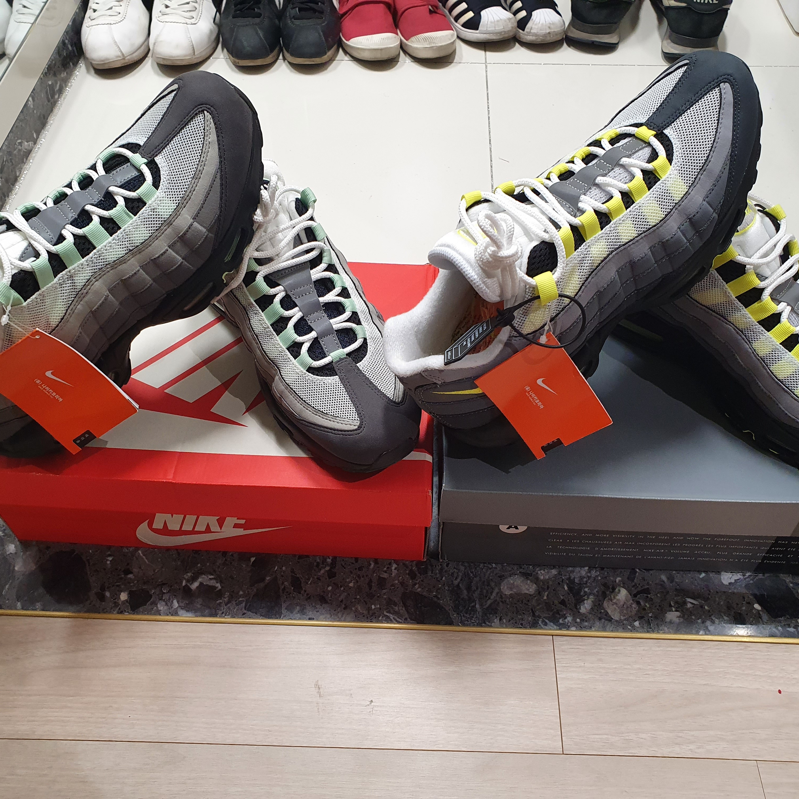 Nike Air Max 95 OG Fresh Mint, Nike Air Max 95 OG Neon Yellow 2020 착용 스타일