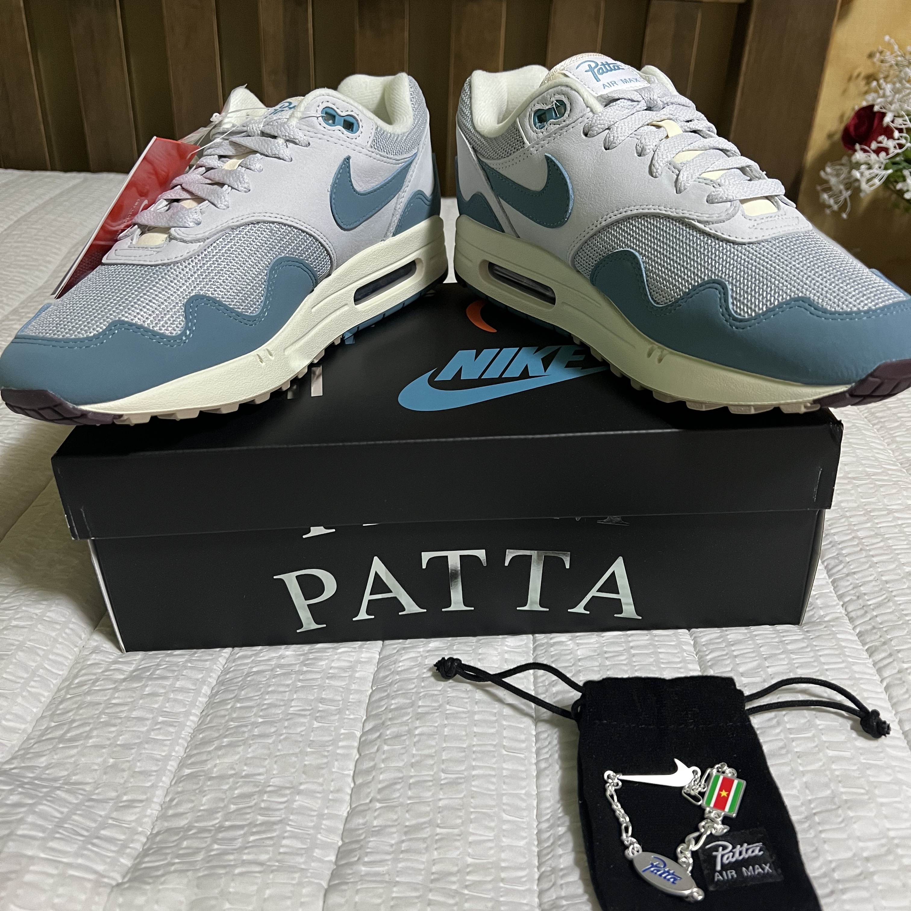 Nike x Patta Air Max 1 Noise Aqua 착용 스타일 - 3
