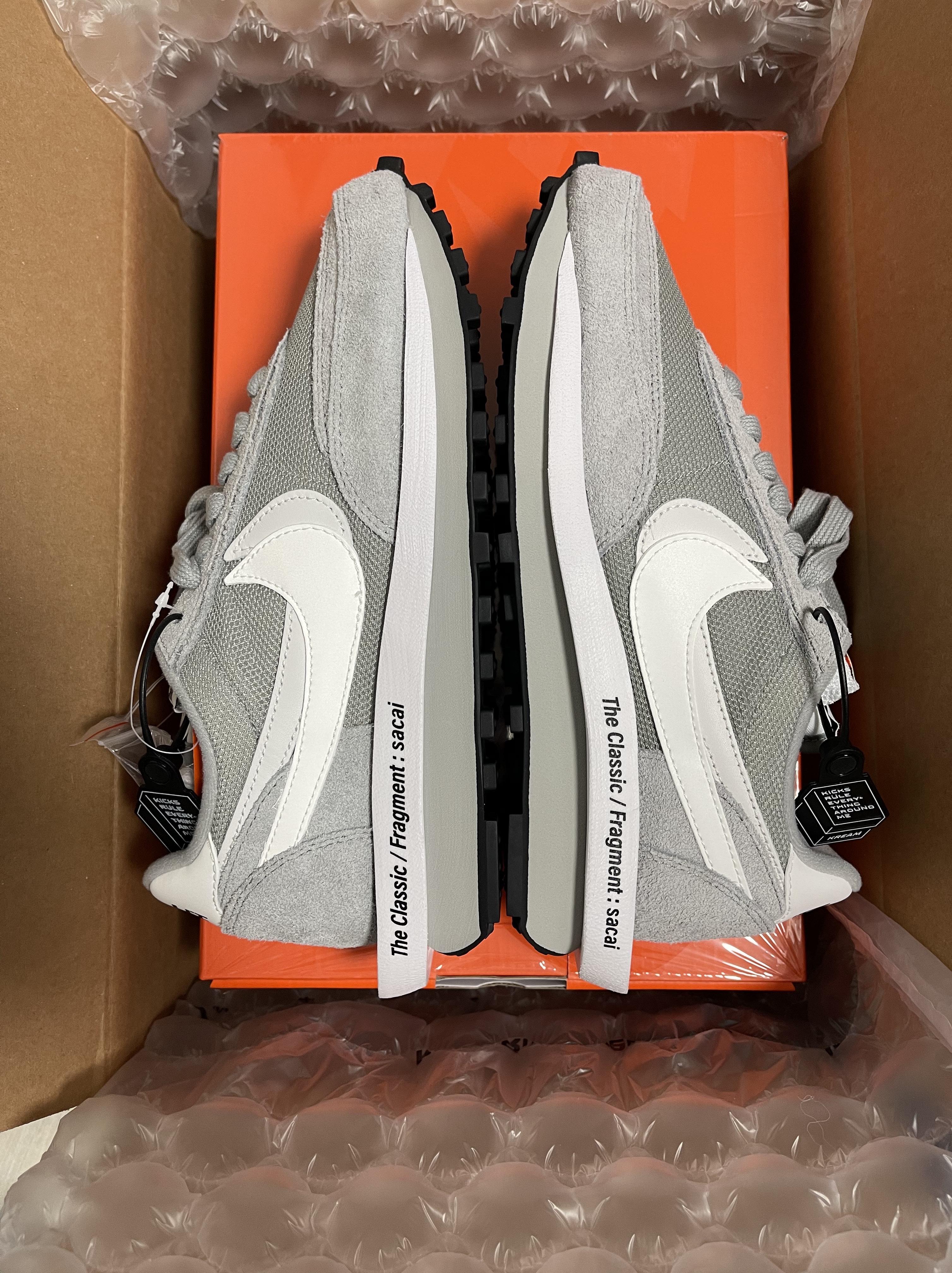 Nike x Sacai x Fragment LDWaffle Light Smoke Grey 착용 스타일