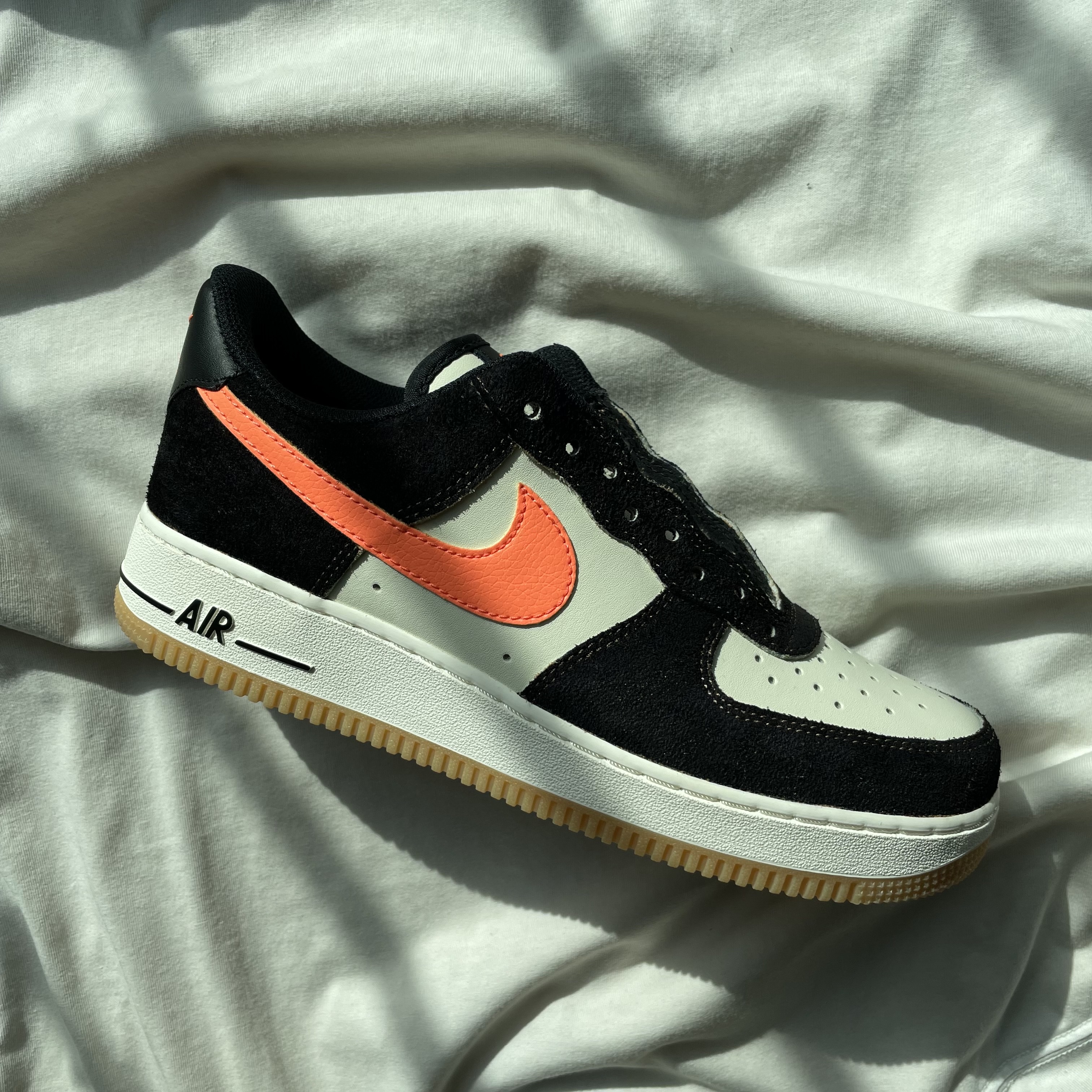 Nike Air Force 1 '07 PRM Orange Zebra, Nike Dunk Low Retro PRM Halloween 착용 스타일 - 3
