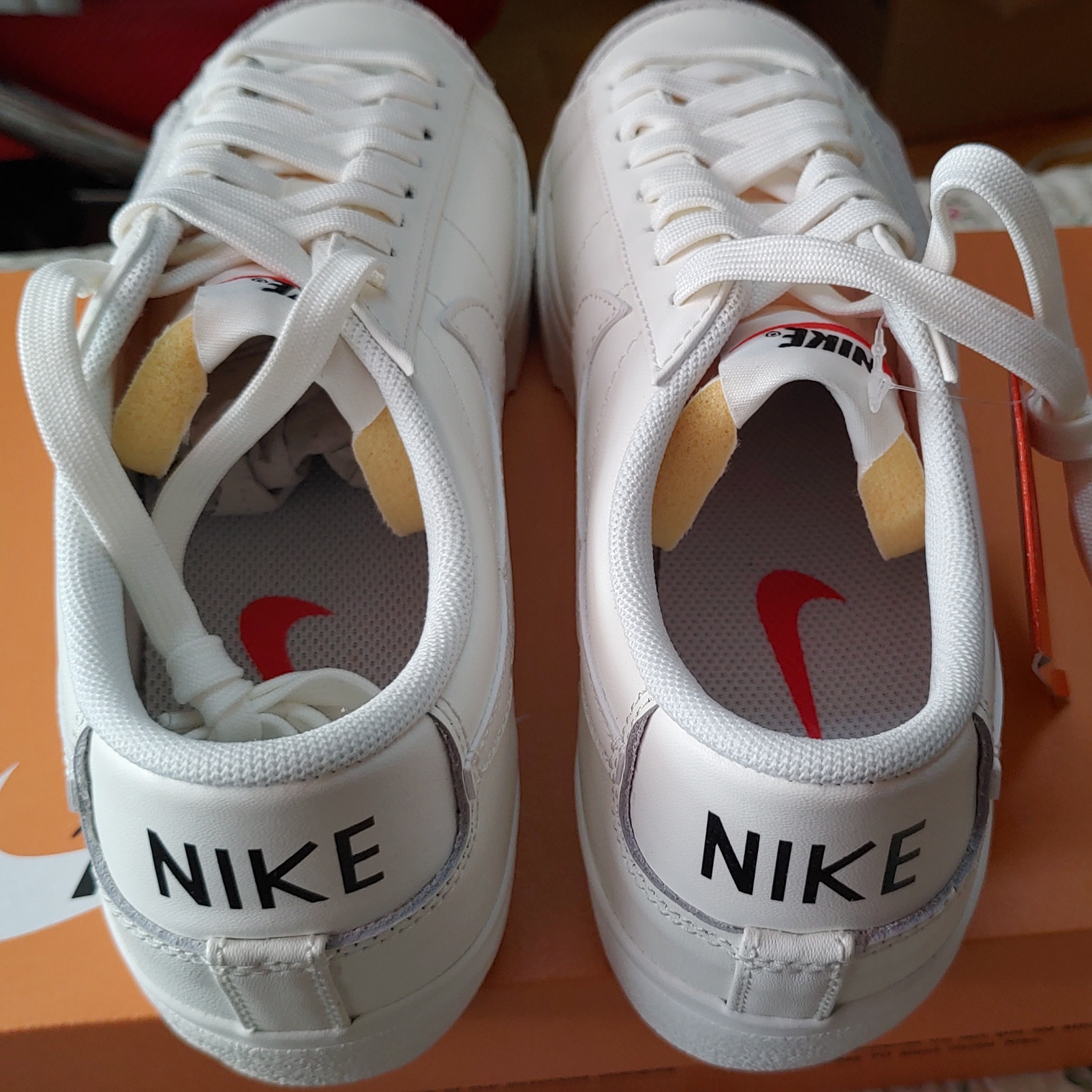 (W) Nike Blazer Low Platform Sail 착용 스타일 - 3