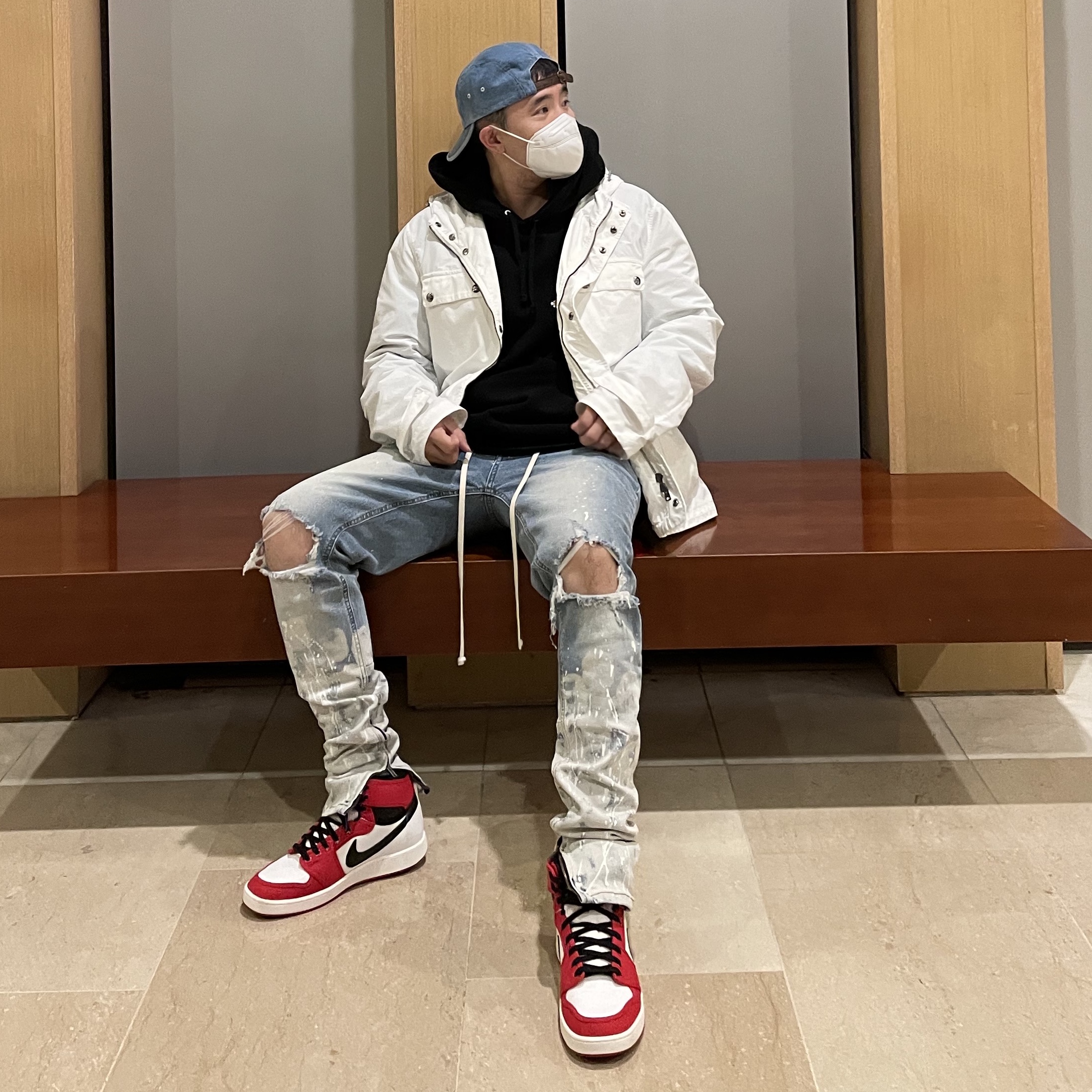 Jordan 1 KO Chicago 2021, Supreme Swarovski S Logo Hooded Sweatshirt Black - 21SS 착용 스타일 - 5