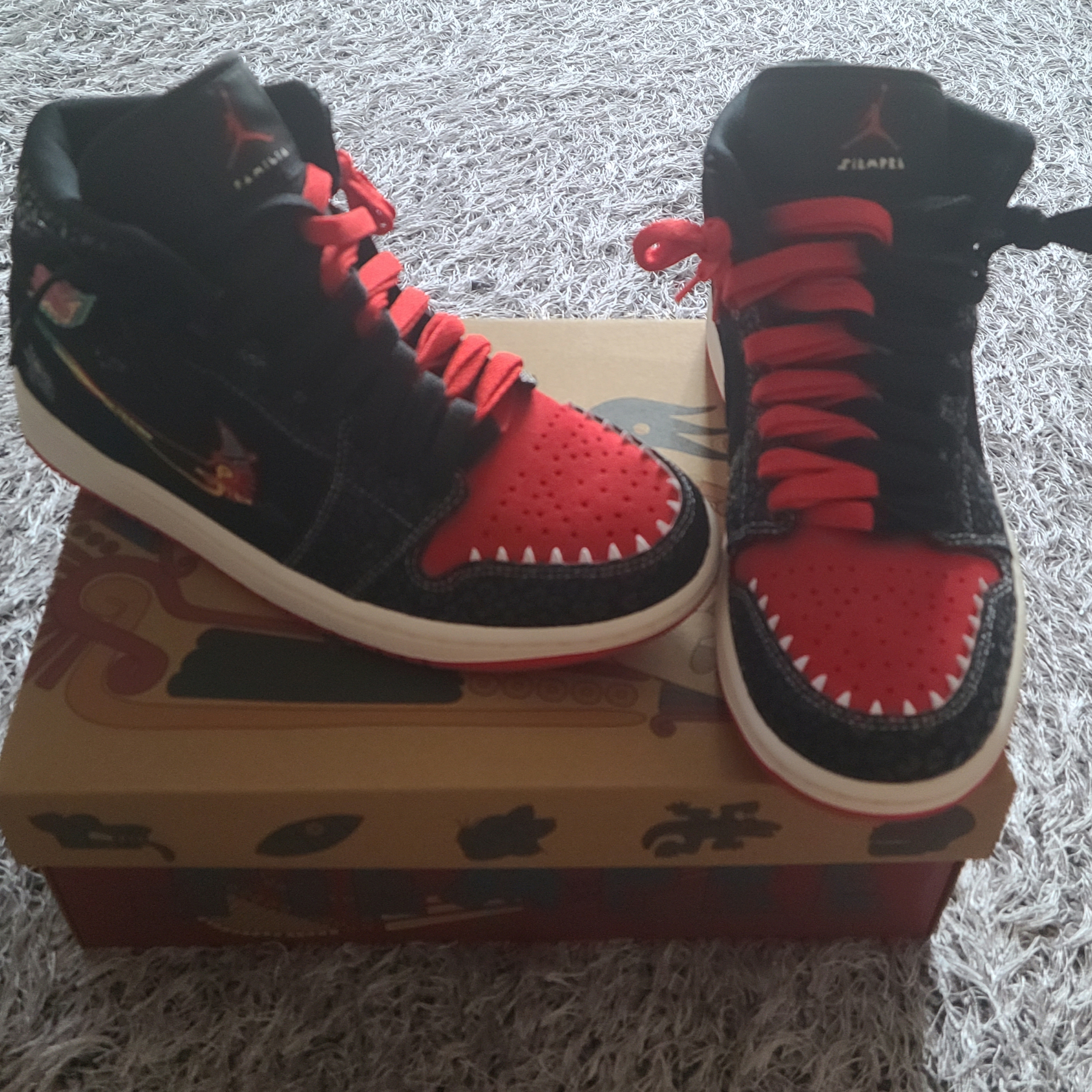 Jordan 1 Mid SE Siempre Familia 착용 스타일