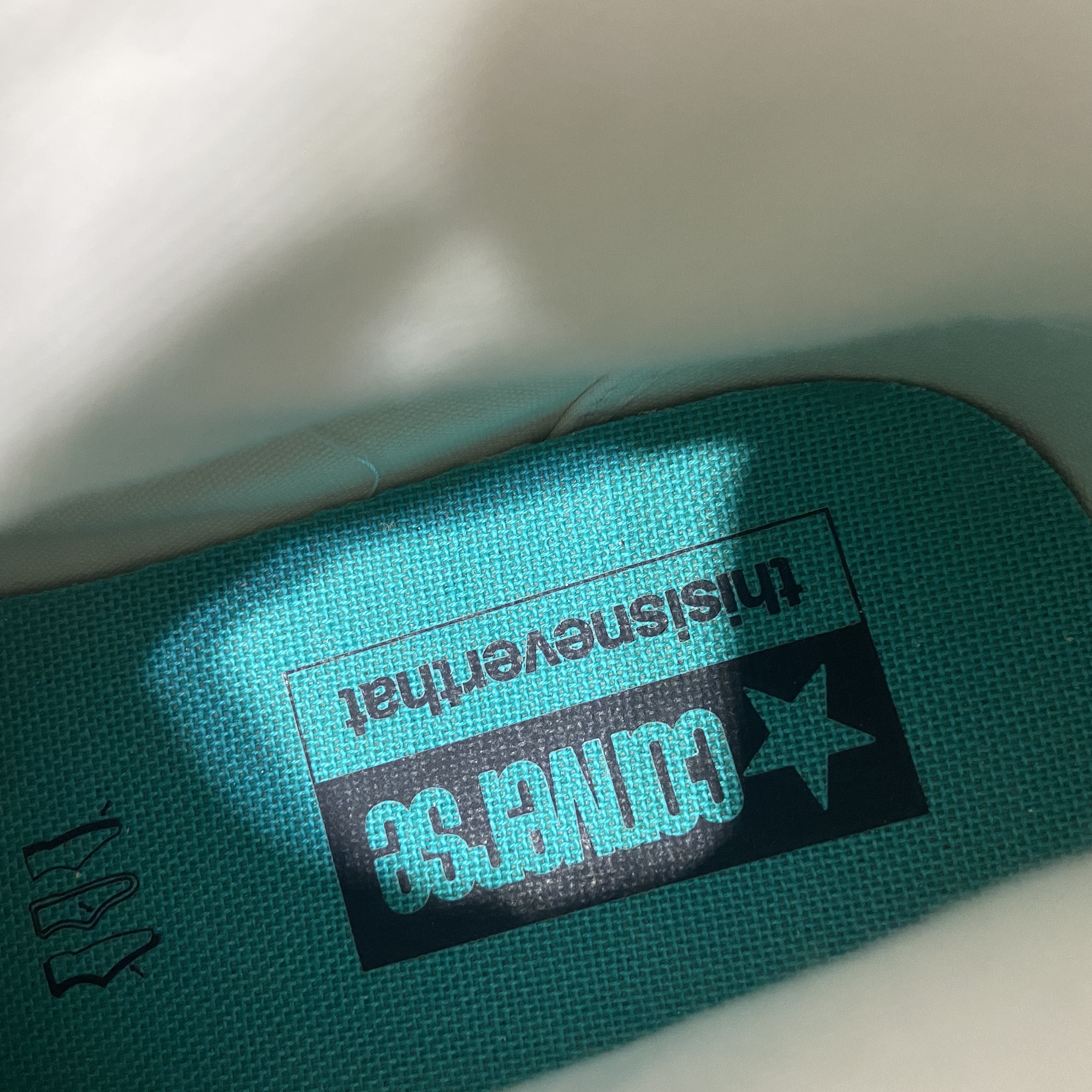 Converse x Thisisneverthat Chuck 70 High Lemon Icing 착용 스타일 - 5