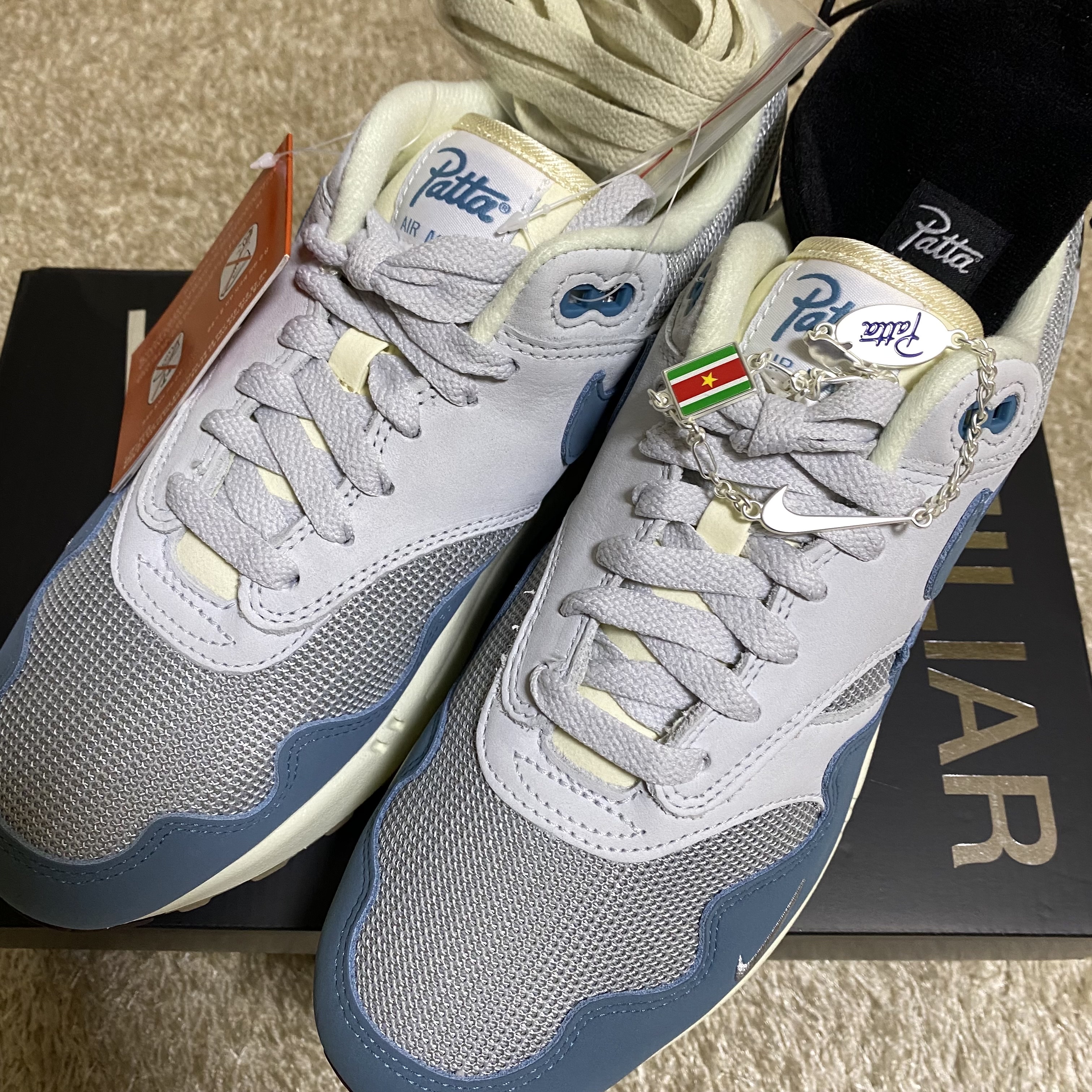 Nike x Patta Air Max 1 Noise Aqua 착용 스타일 - 2