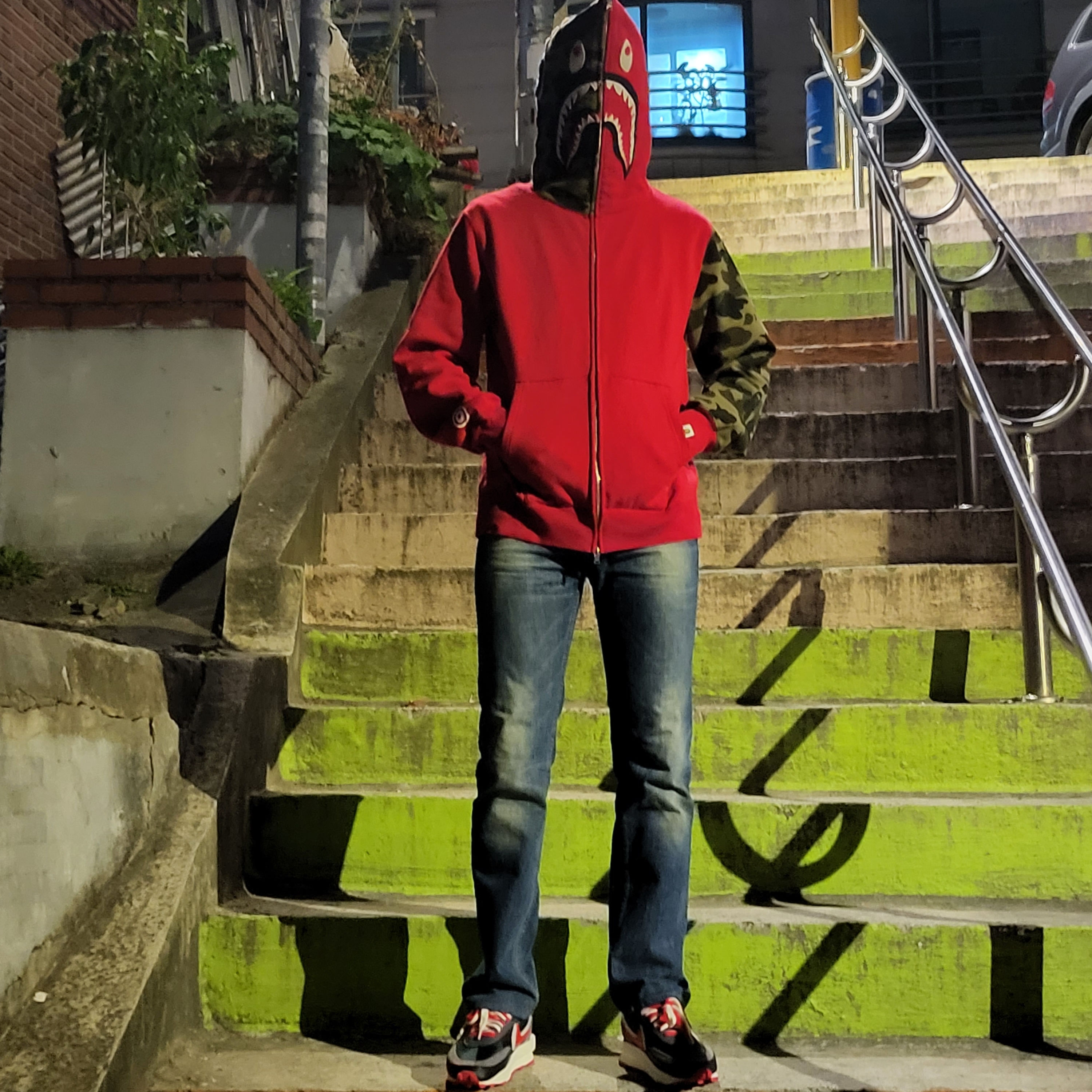 Nike x Sacai x Undercover LDWaffle Midnight Spruce University Red 착용 스타일 - 1