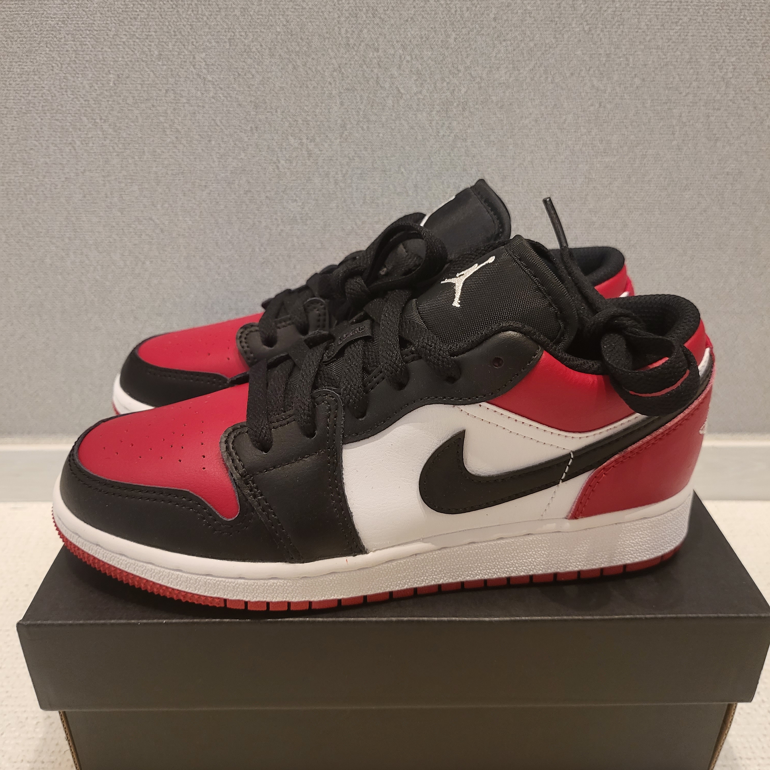 (GS) Jordan 1 Low Bred Toe 착용 스타일 - 2