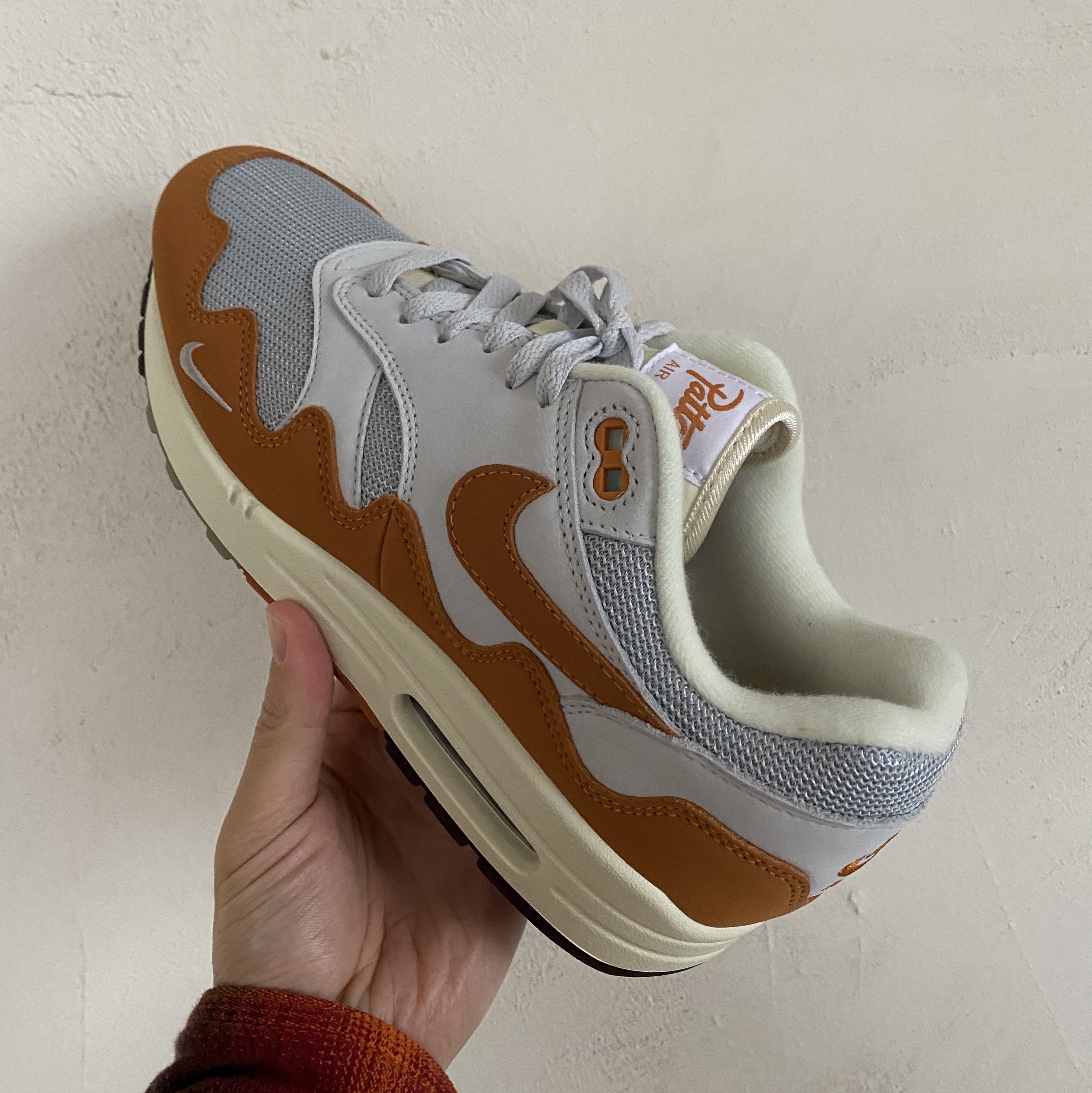 Nike x Patta Air Max 1 Monarch 착용 스타일 - 3
