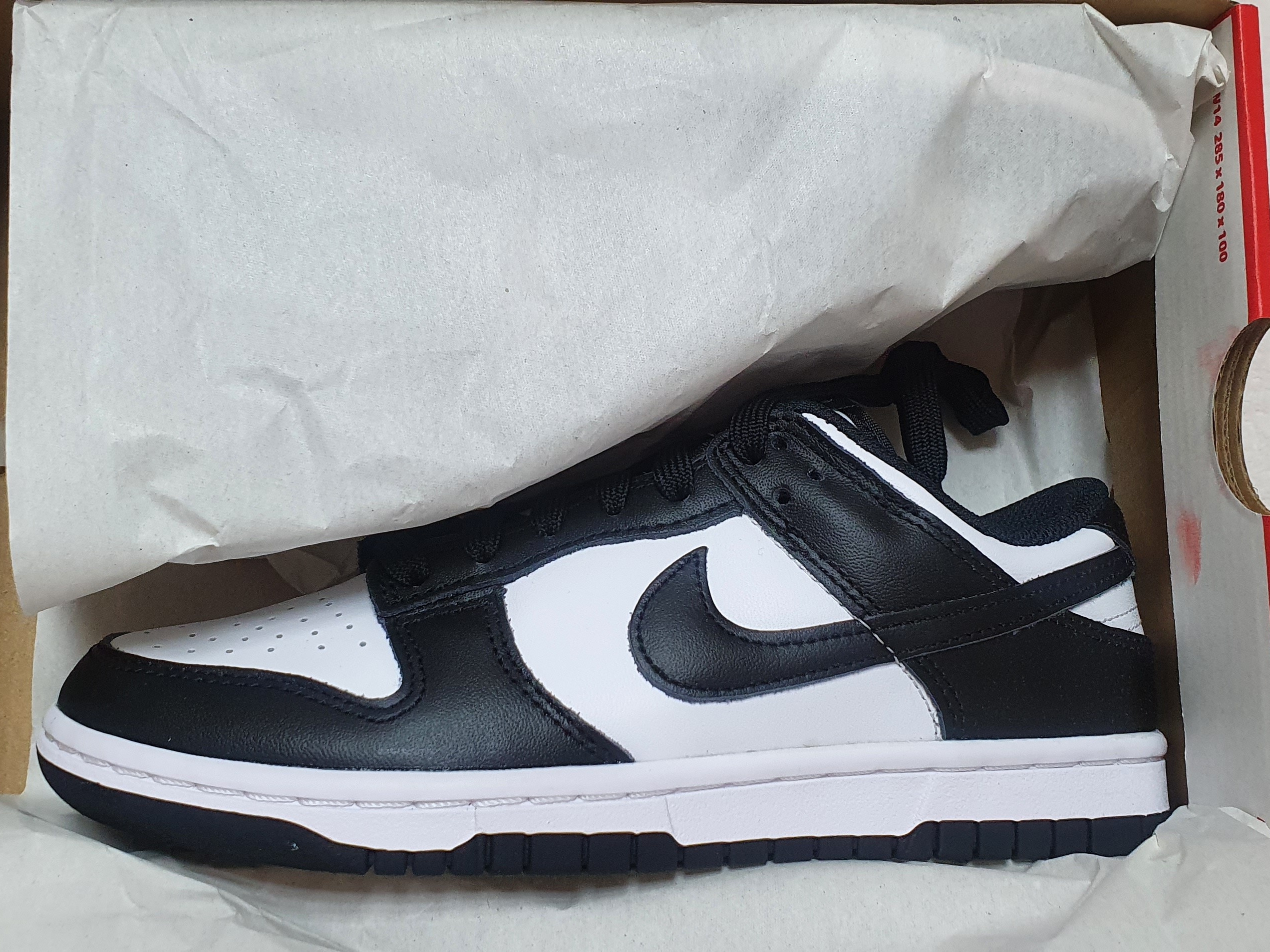 Nike Dunk Low Retro Black, (W) Nike Dunk Low Black 착용 스타일 - 1