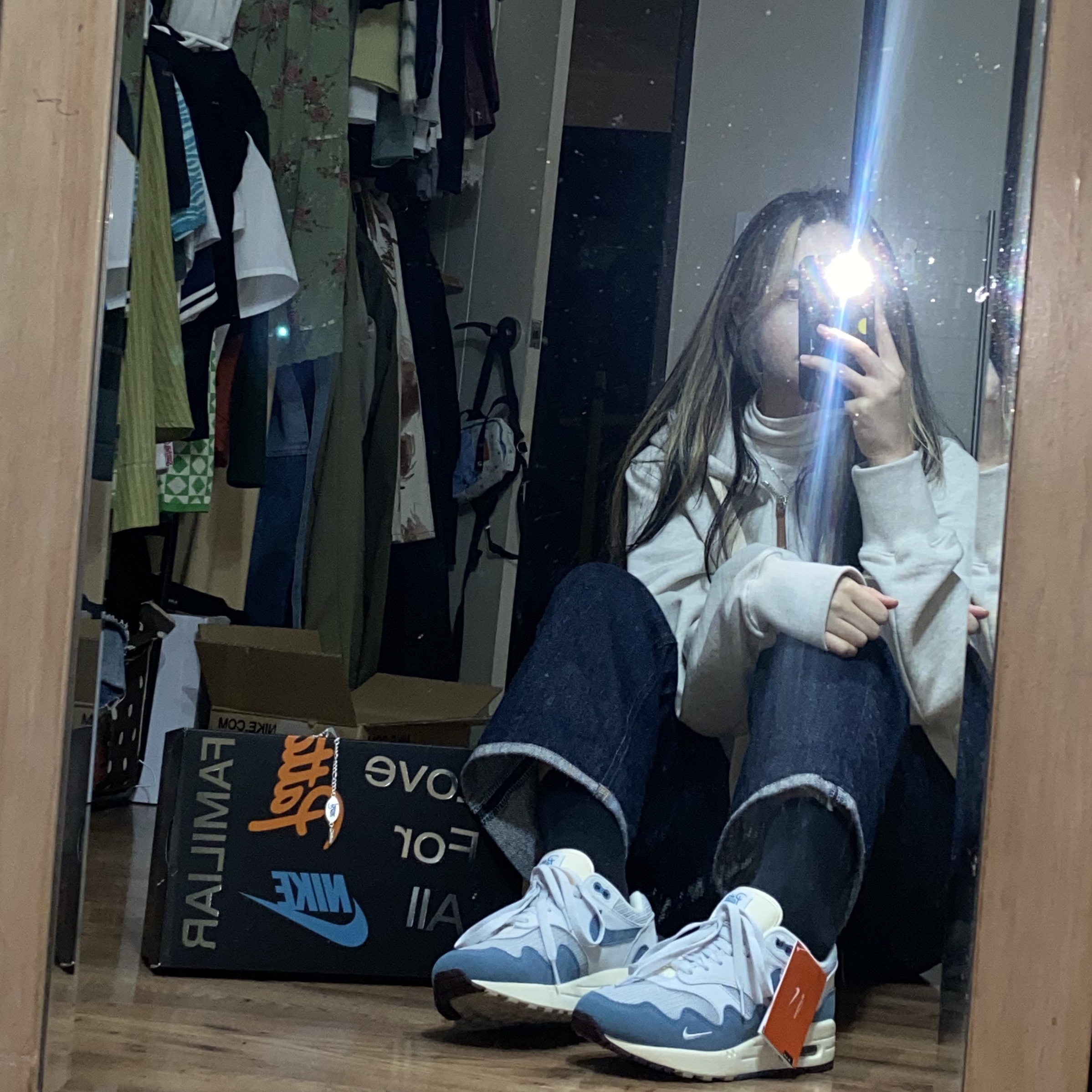 Nike x Patta Air Max 1 Noise Aqua 착용 스타일 - 2