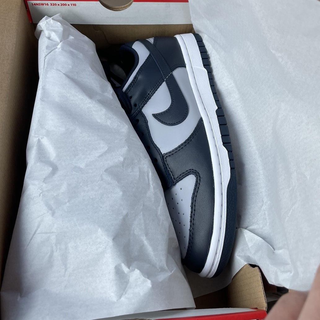 Nike Dunk Low Retro Championship Grey 착용 스타일