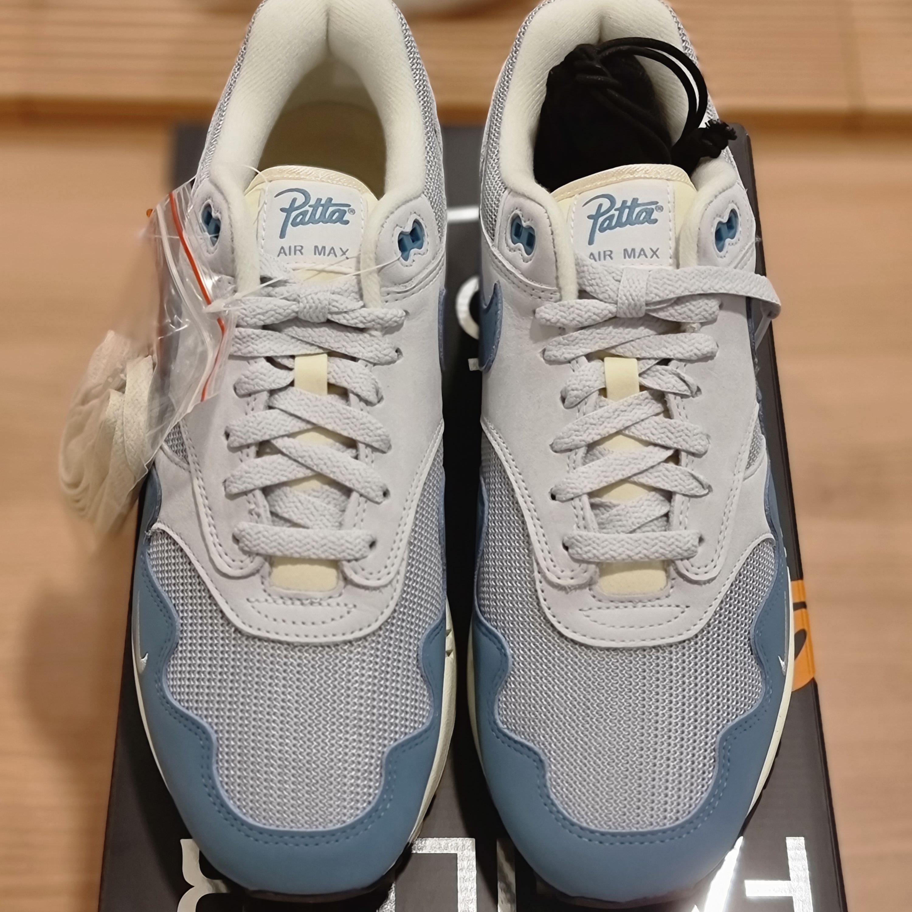 Nike x Patta Air Max 1 Noise Aqua 착용 스타일 - 3