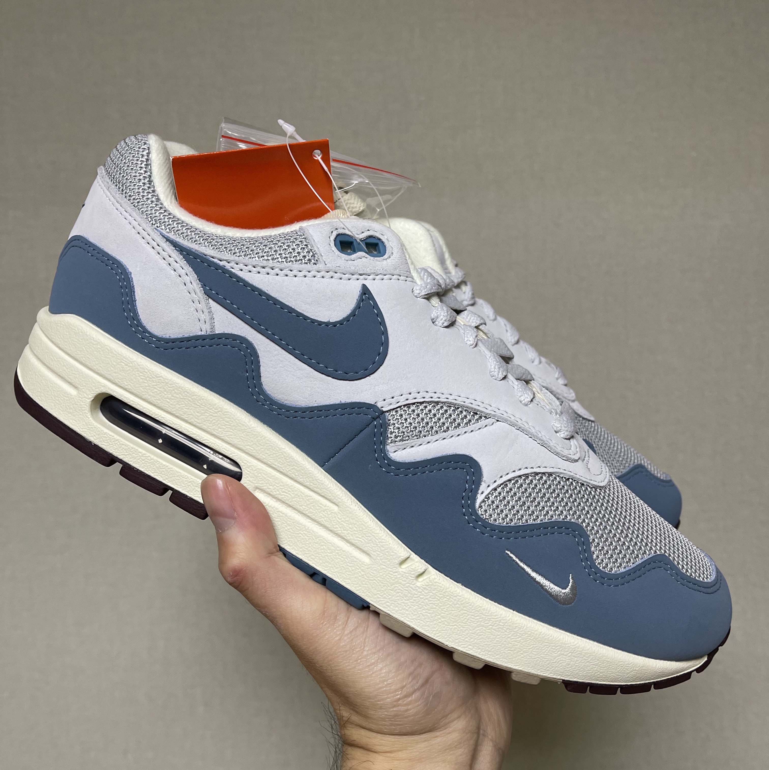 Nike x Patta Air Max 1 Noise Aqua 착용 스타일 - 1