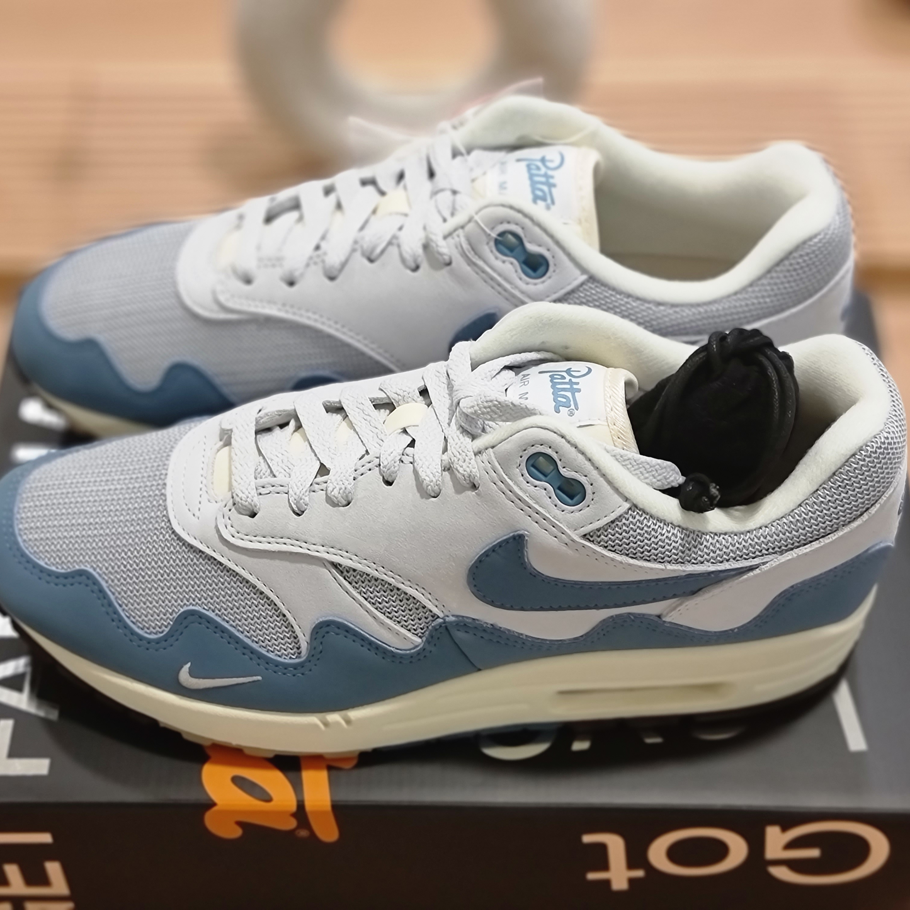 Nike x Patta Air Max 1 Noise Aqua 착용 스타일 - 4