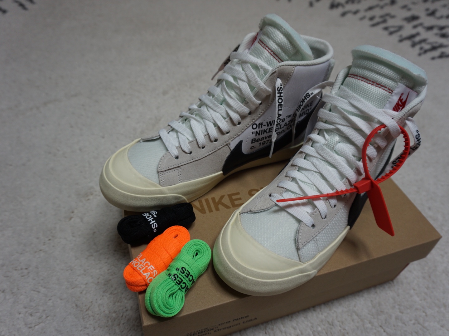 Nike x Off-White Blazer Mid White OG The Ten 착용 스타일 - 4