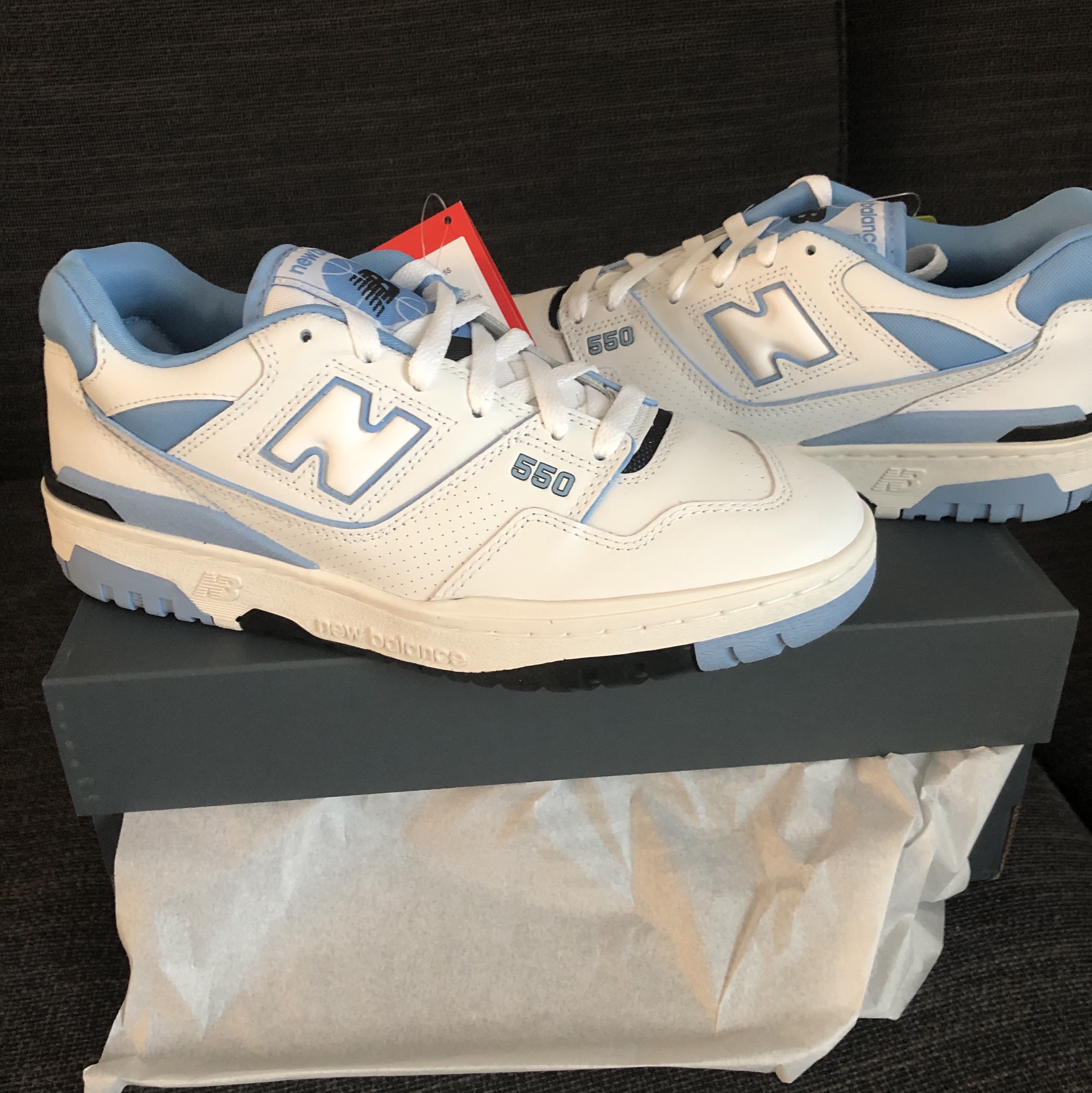 New Balance 550 White Palace Blue - 2E Wide 착용 스타일
