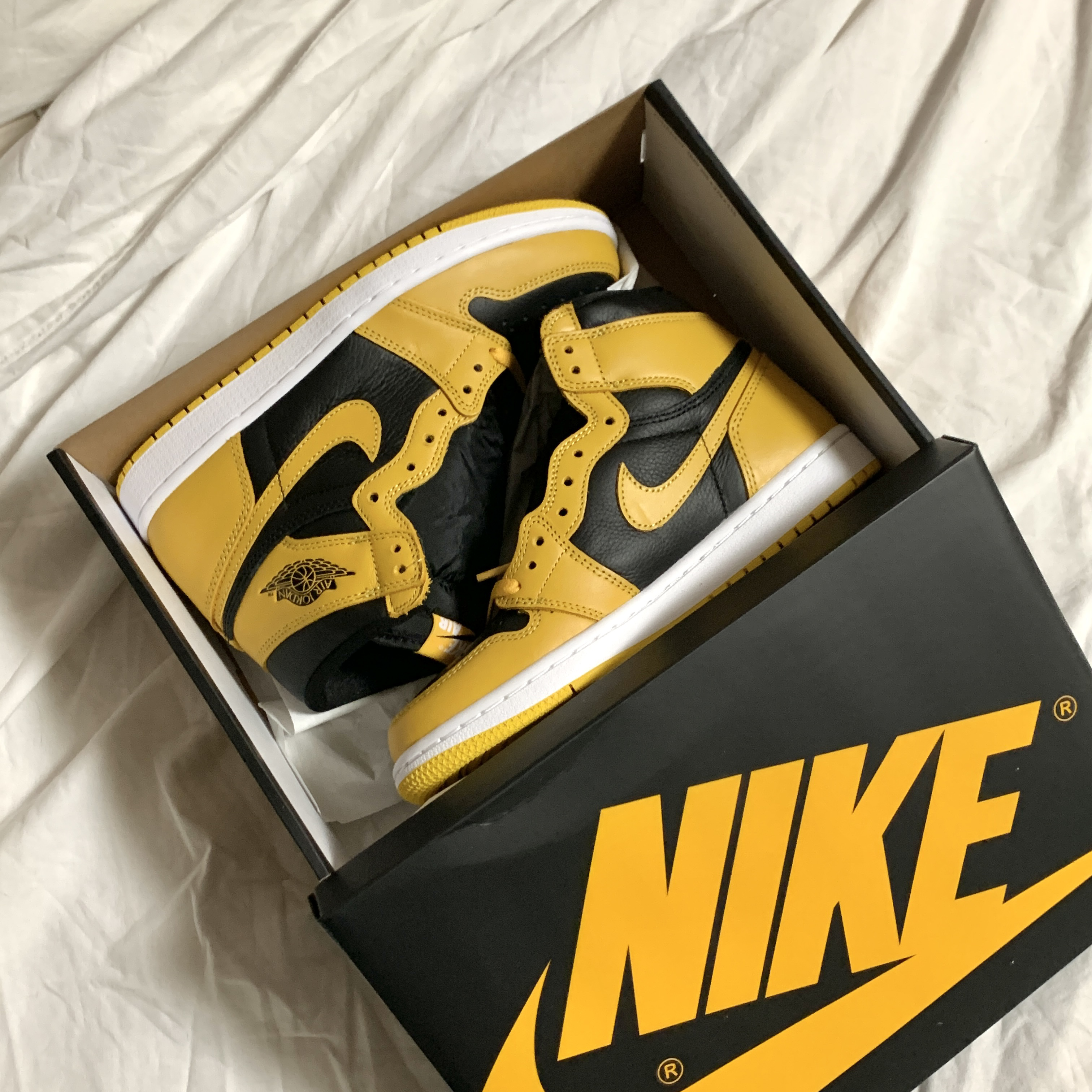 Jordan 1 Retro High OG Pollen 착용 스타일