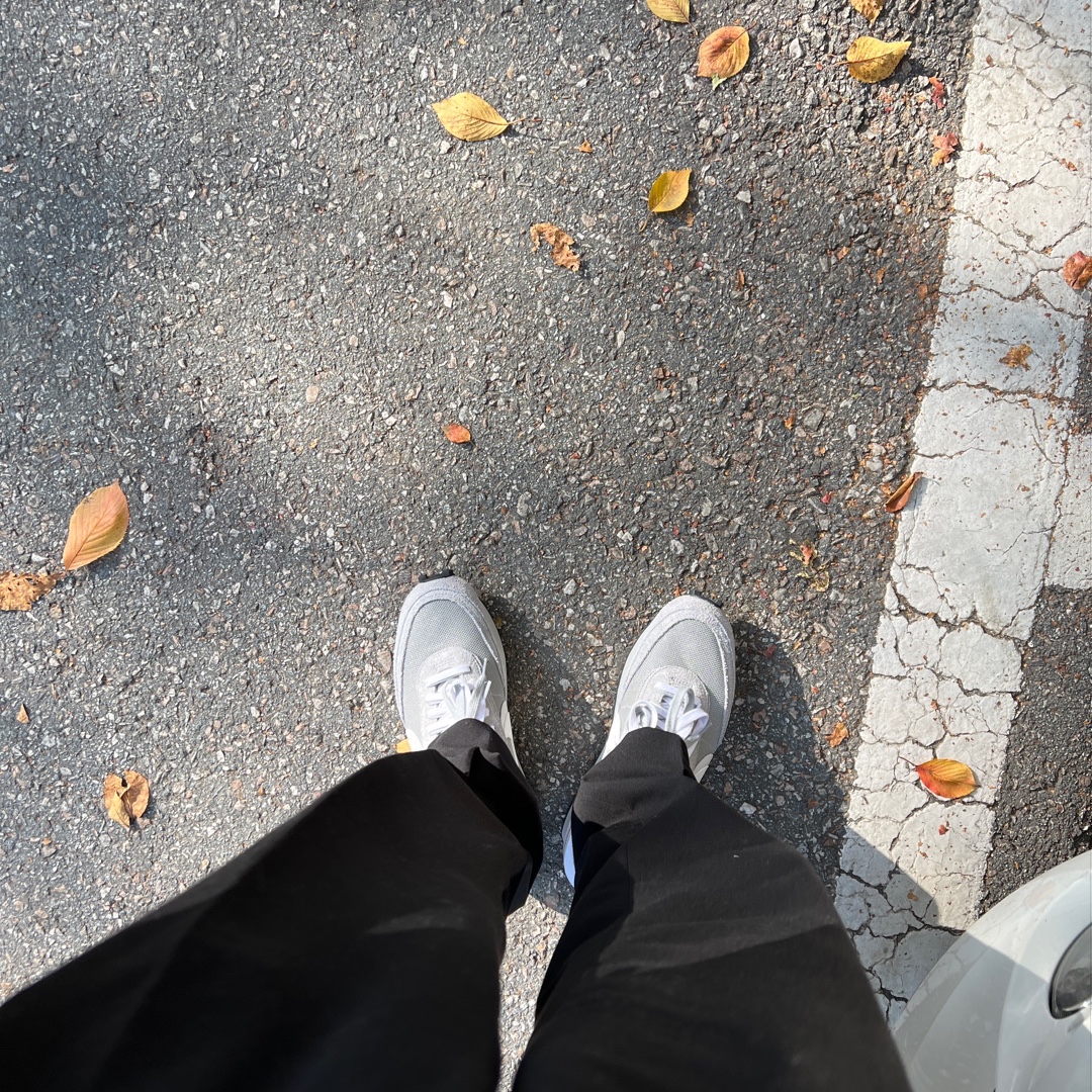 Nike x Sacai x Fragment LDWaffle Light Smoke Grey, AMI de Coeur Sweatshirt Black 착용 스타일 - 2