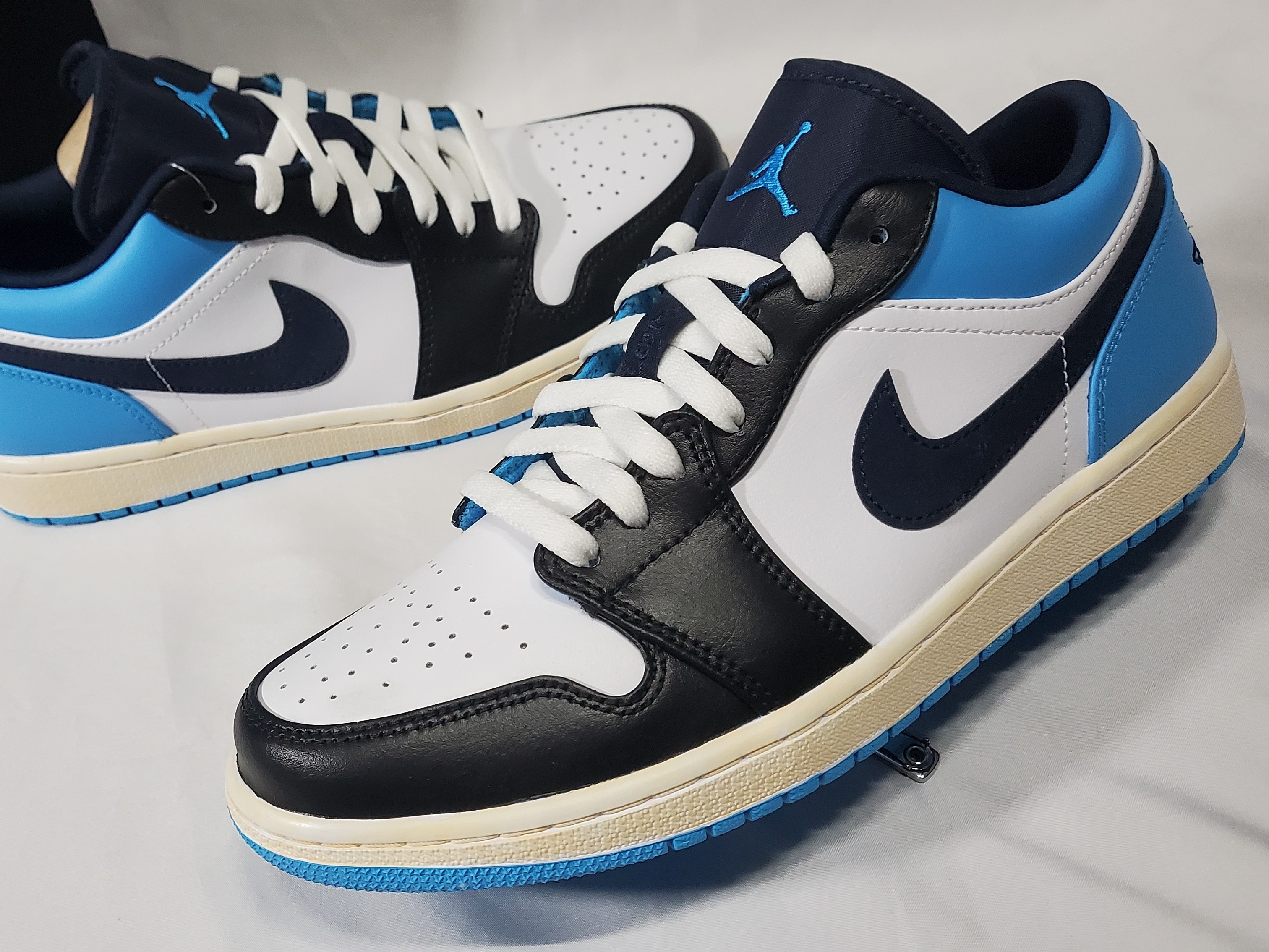 Jordan 1 x Travis Scott x Fragment Retro Low OG SP Military Blue, Jordan 1 Low Dark Powder Blue 착용 스타일