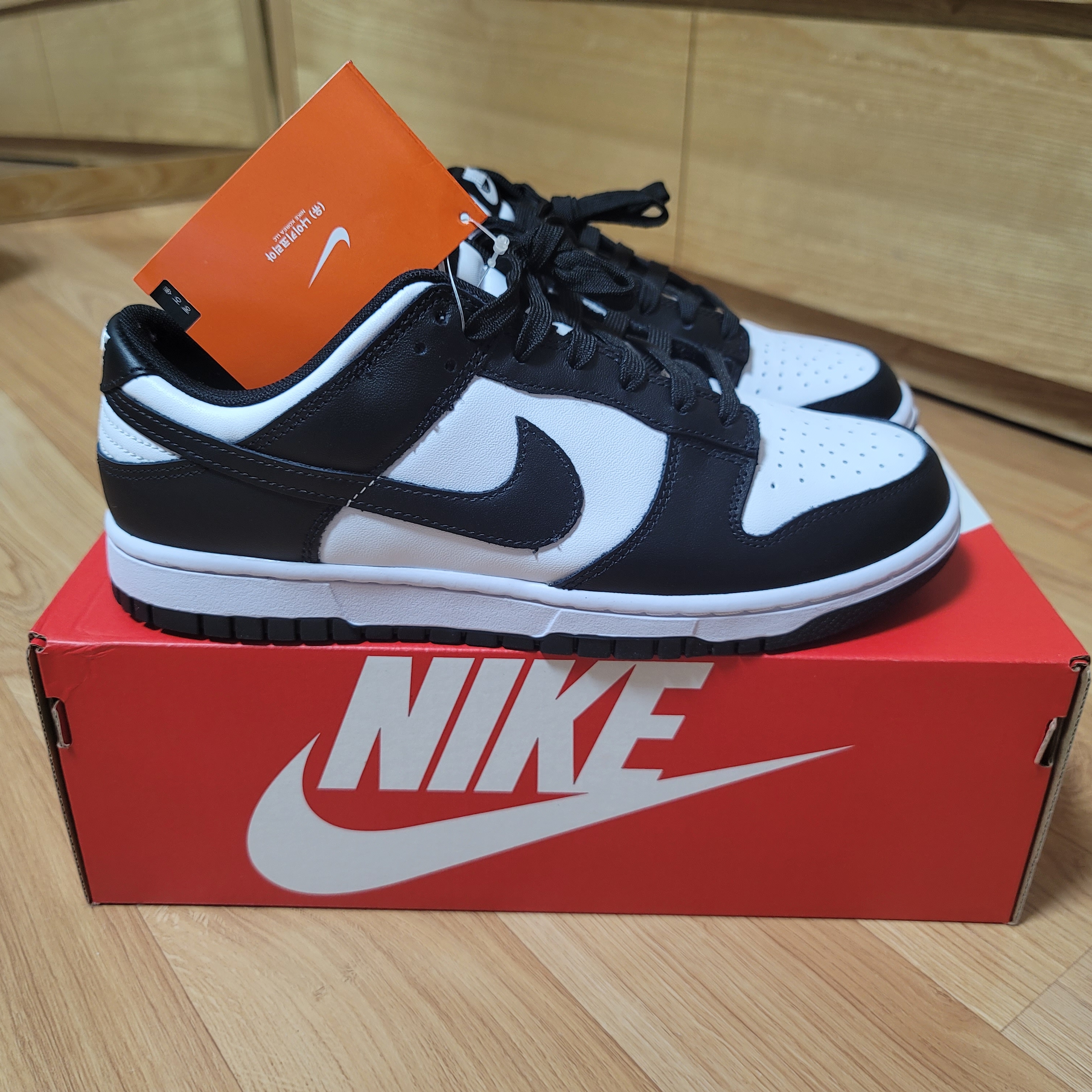 Nike Dunk Low Retro Black 착용 스타일 - 3