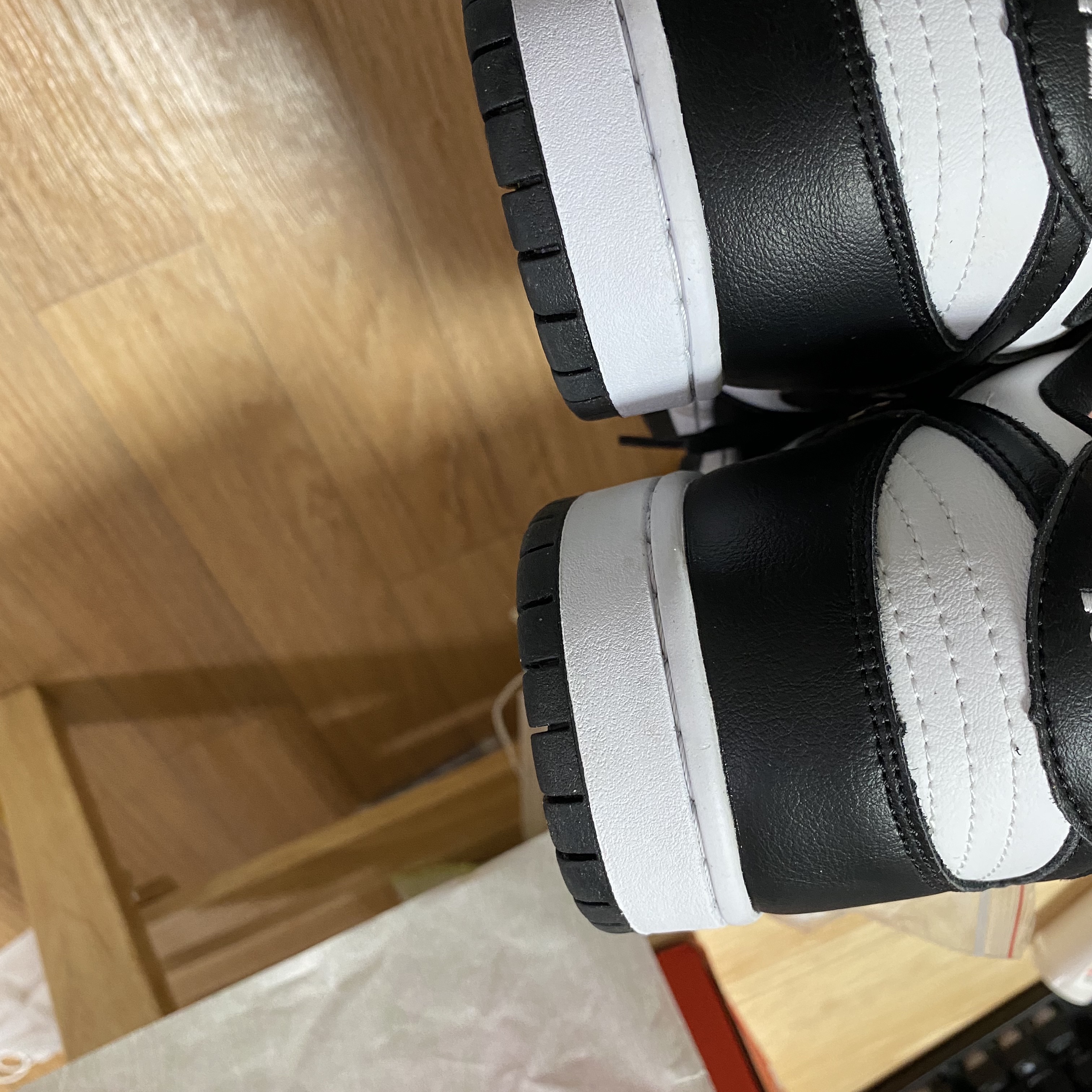 Nike Dunk Low Retro Black 착용 스타일 - 4