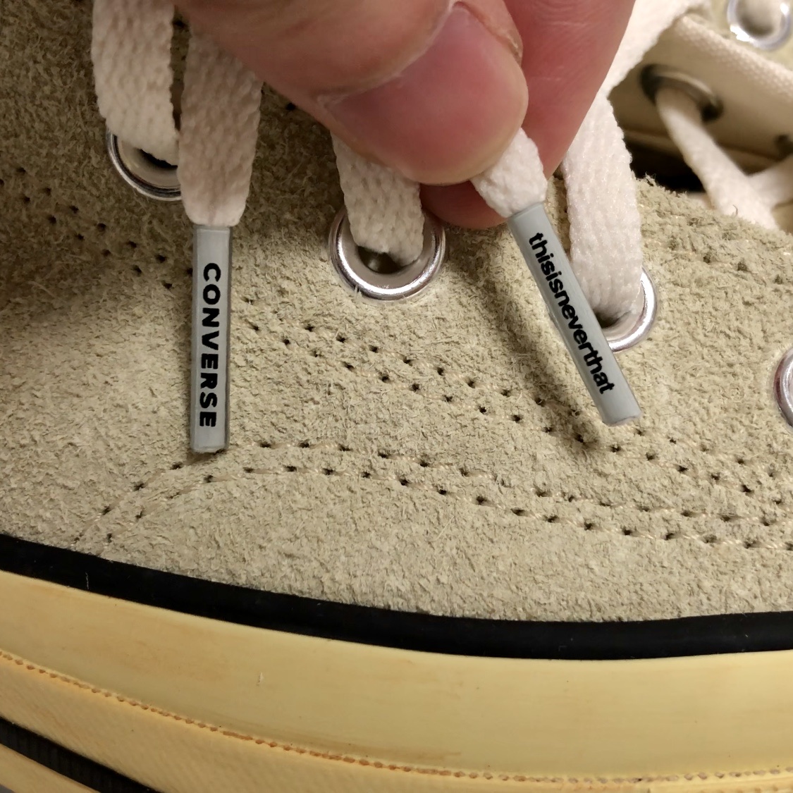 Converse x Thisisneverthat Chuck 70 High Lemon Icing 착용 스타일 - 4