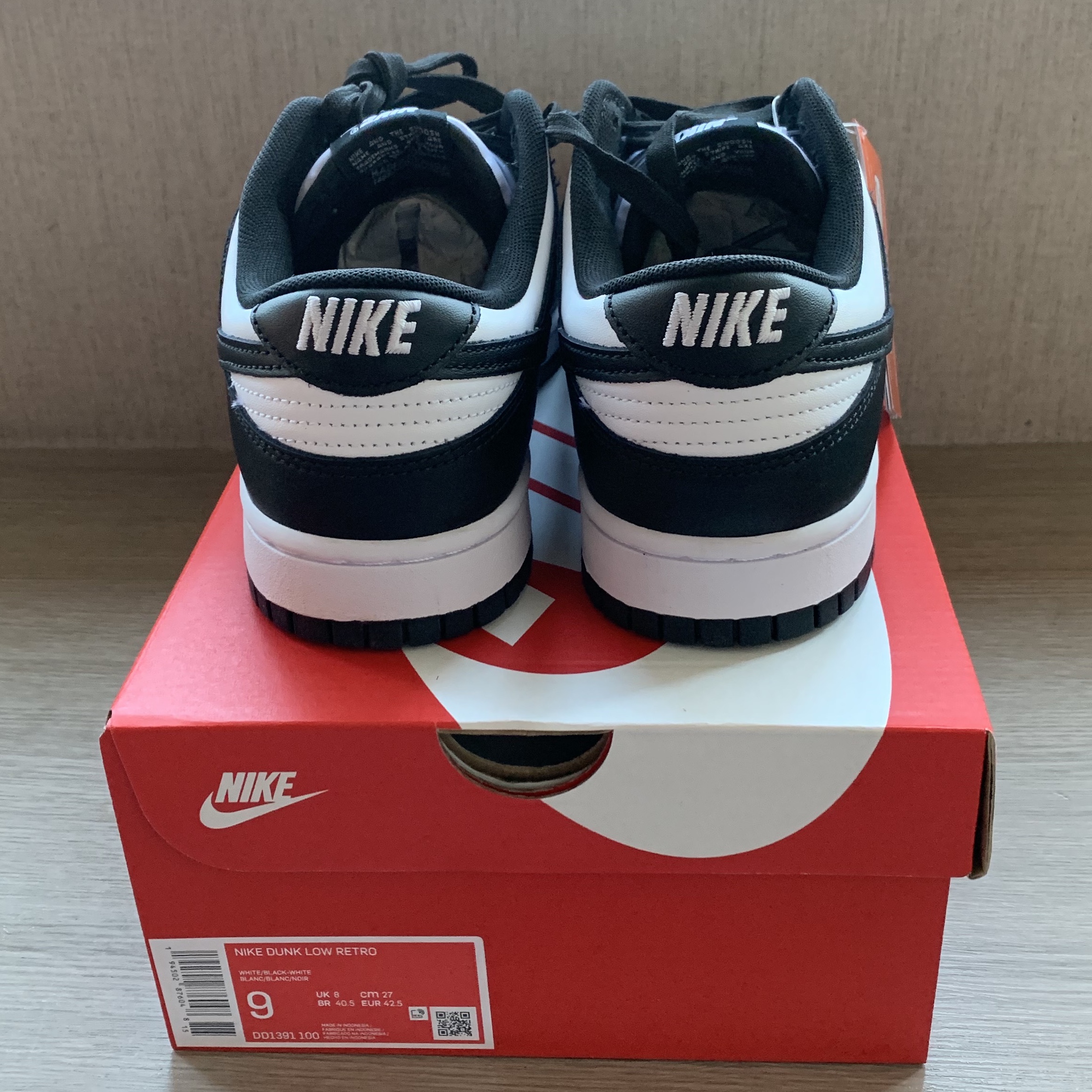 Nike Dunk Low Retro Black 착용 스타일 - 2