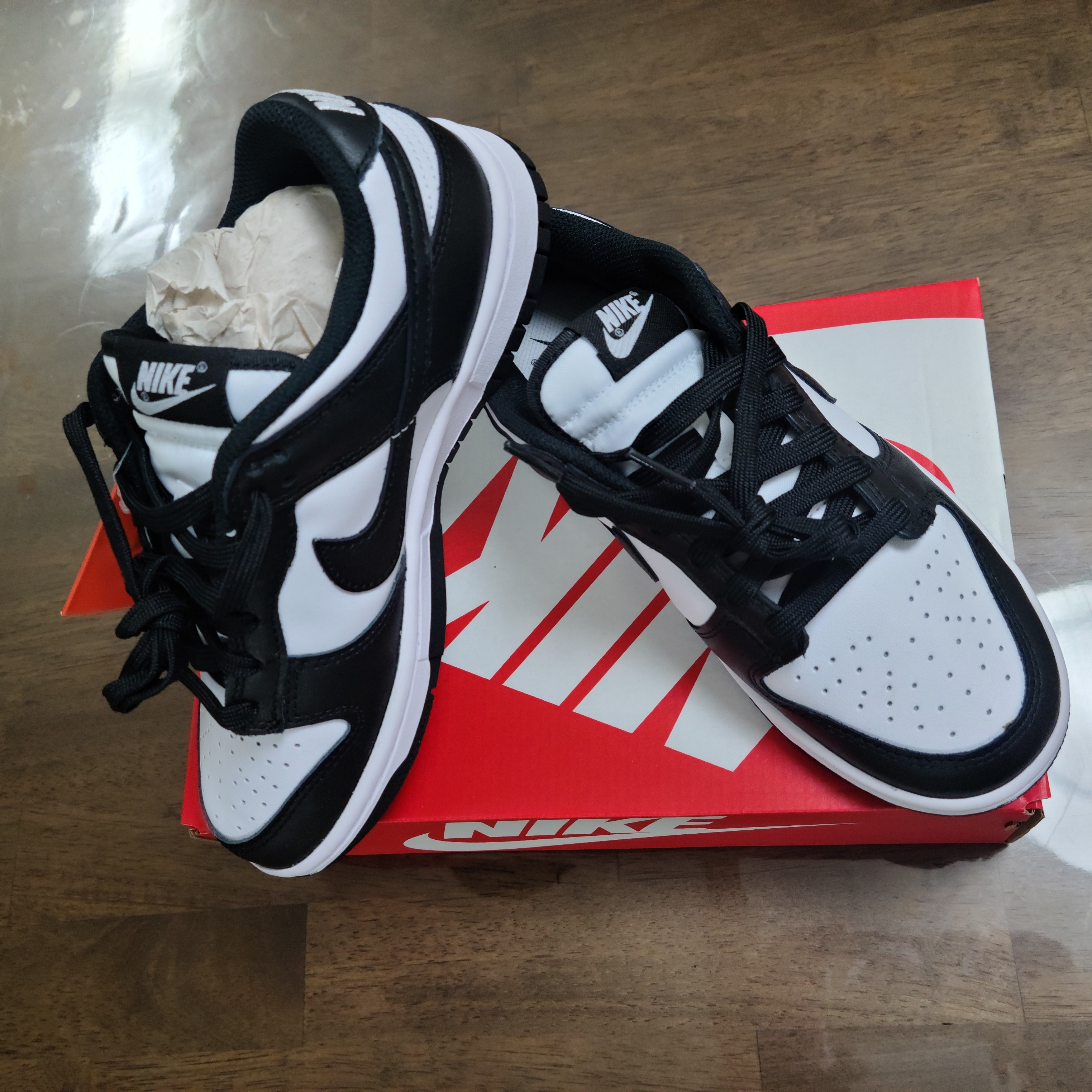 (W) Nike Dunk Low Black 착용 스타일 - 2