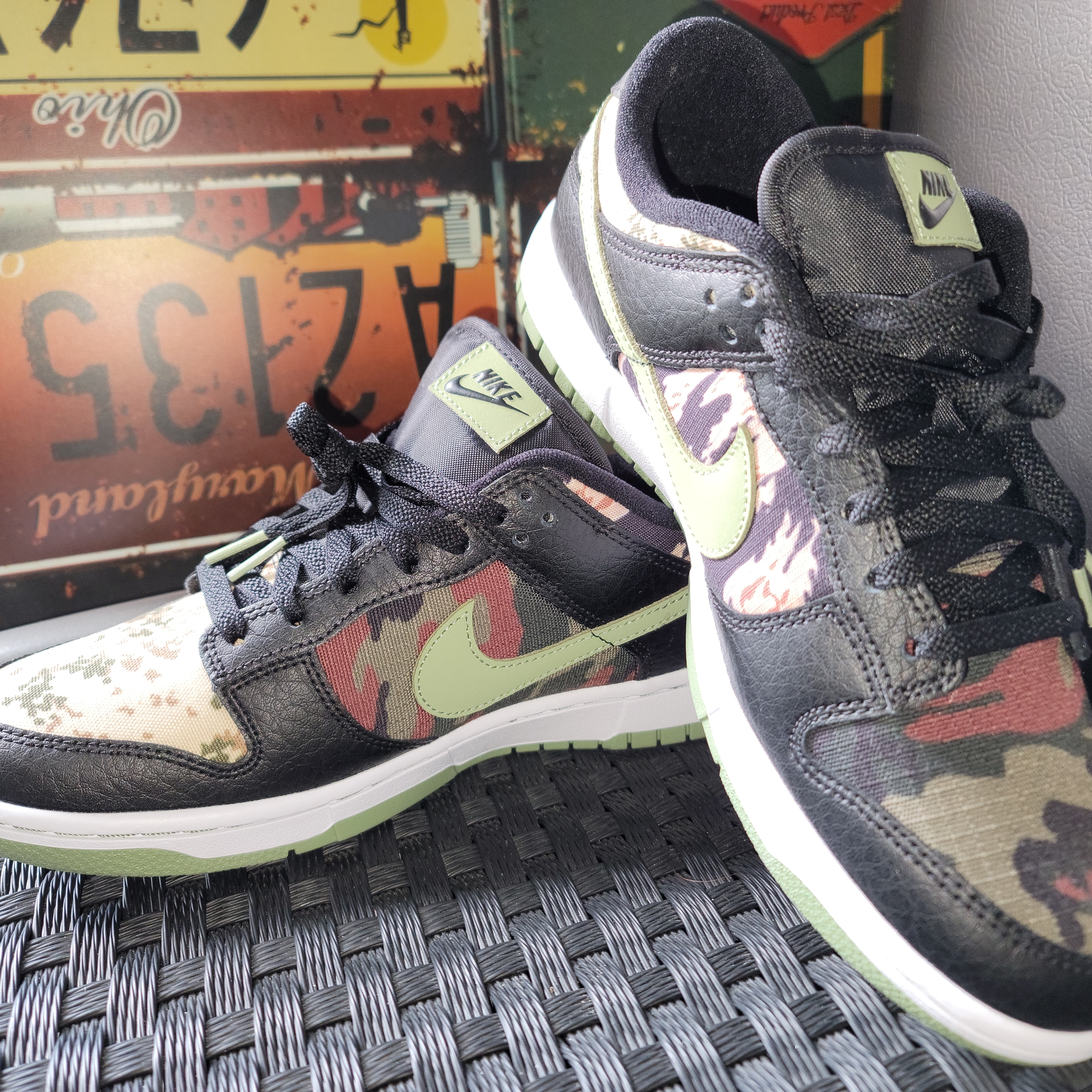 Nike Dunk Low SE Black Multi Camo 착용 스타일 - 1