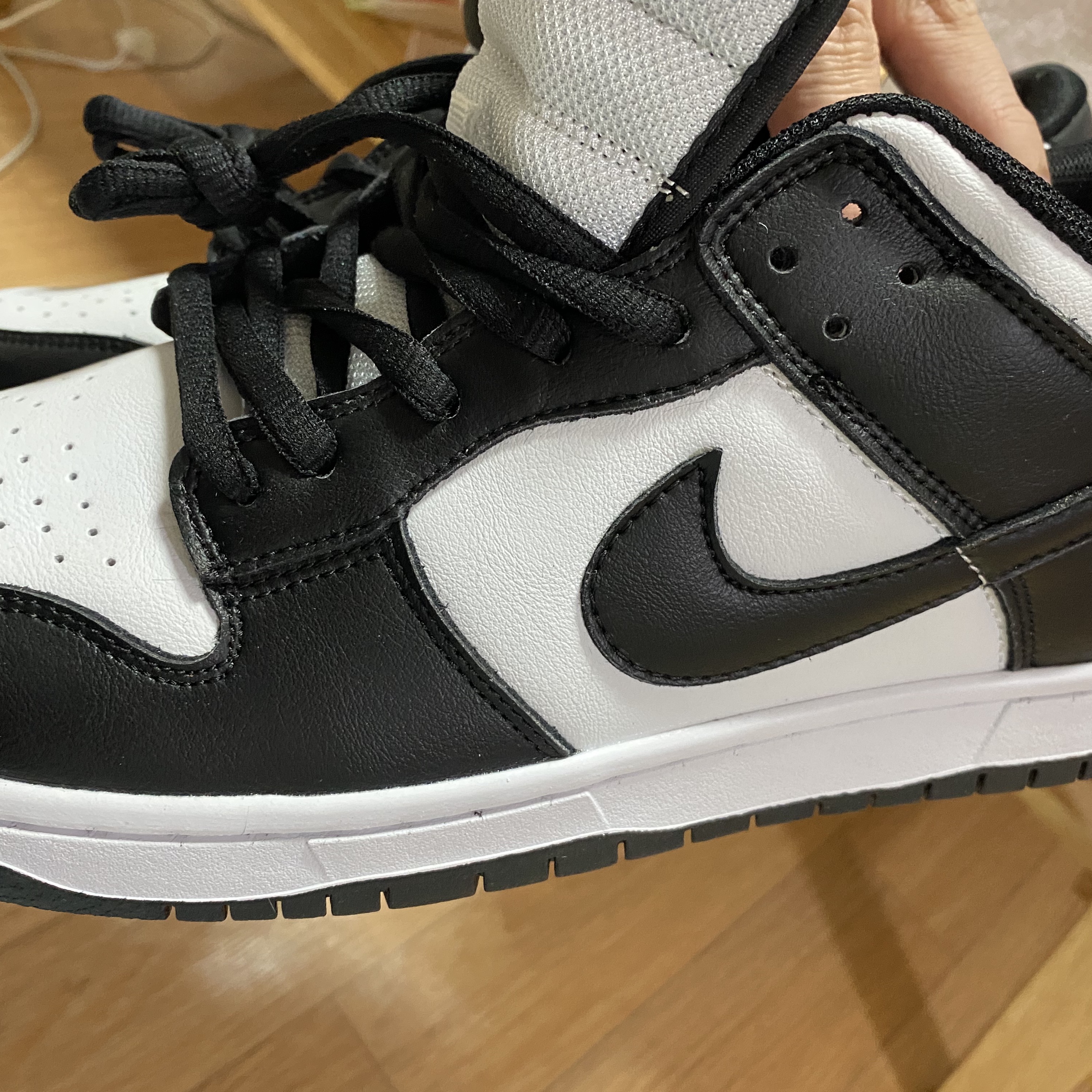 Nike Dunk Low Retro Black 착용 스타일 - 3