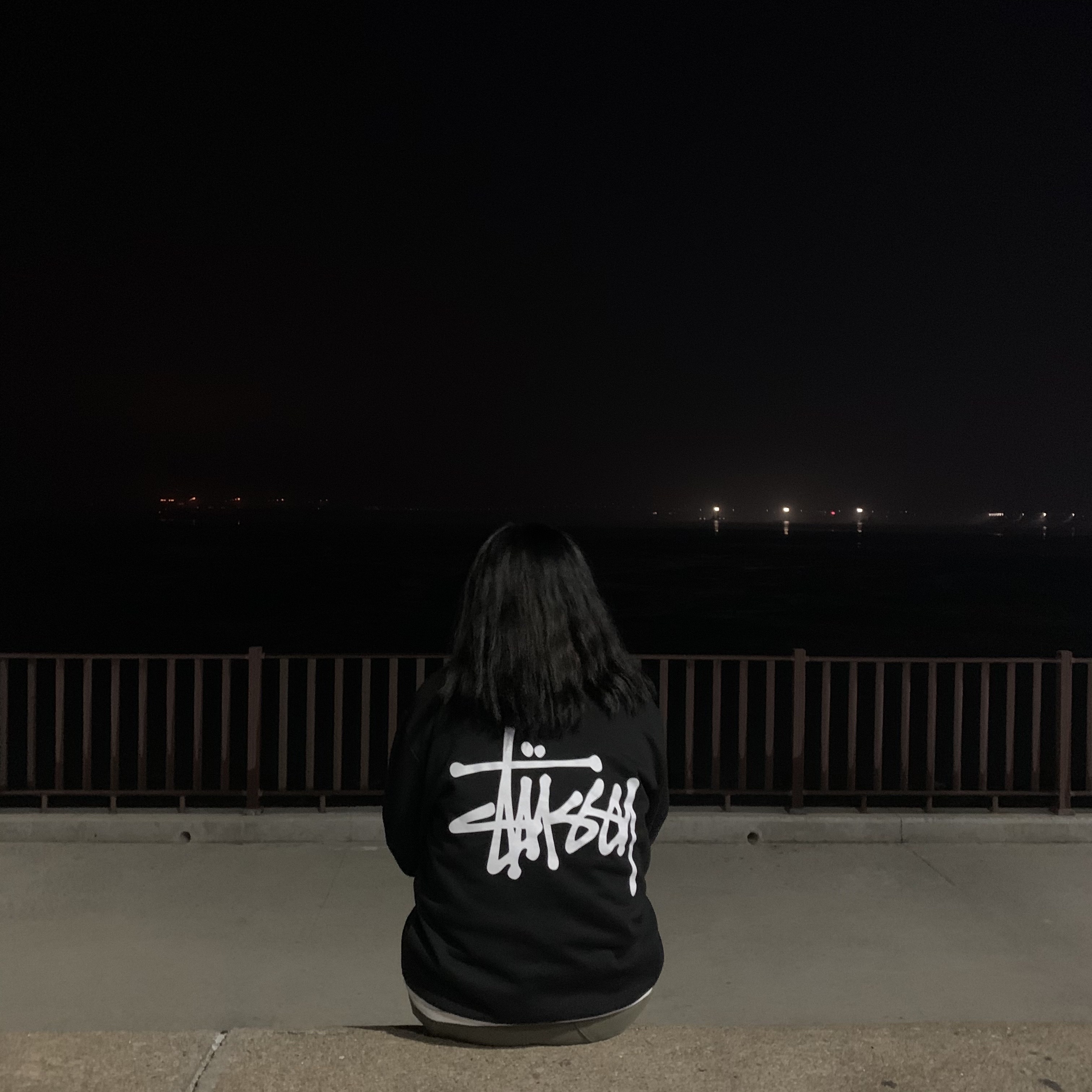 Stussy Basic Stussy Crew Black 2021 착용 스타일