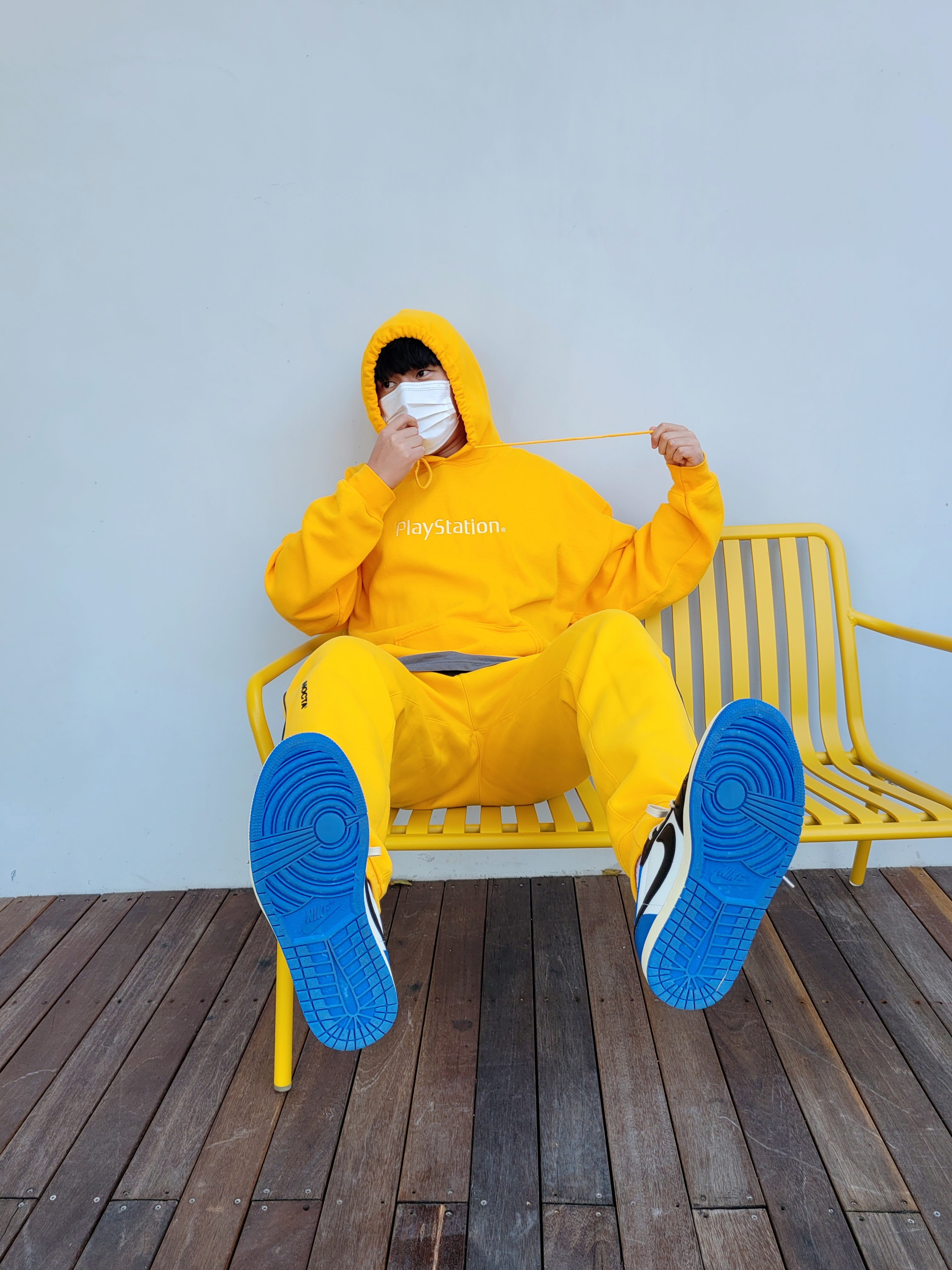 Nike x Drake Nocta Fleece Pants University Gold - Asia, Jordan 1 x Travis Scott x Fragment Retro Low OG SP Military Blue 착용 스타일 - 3