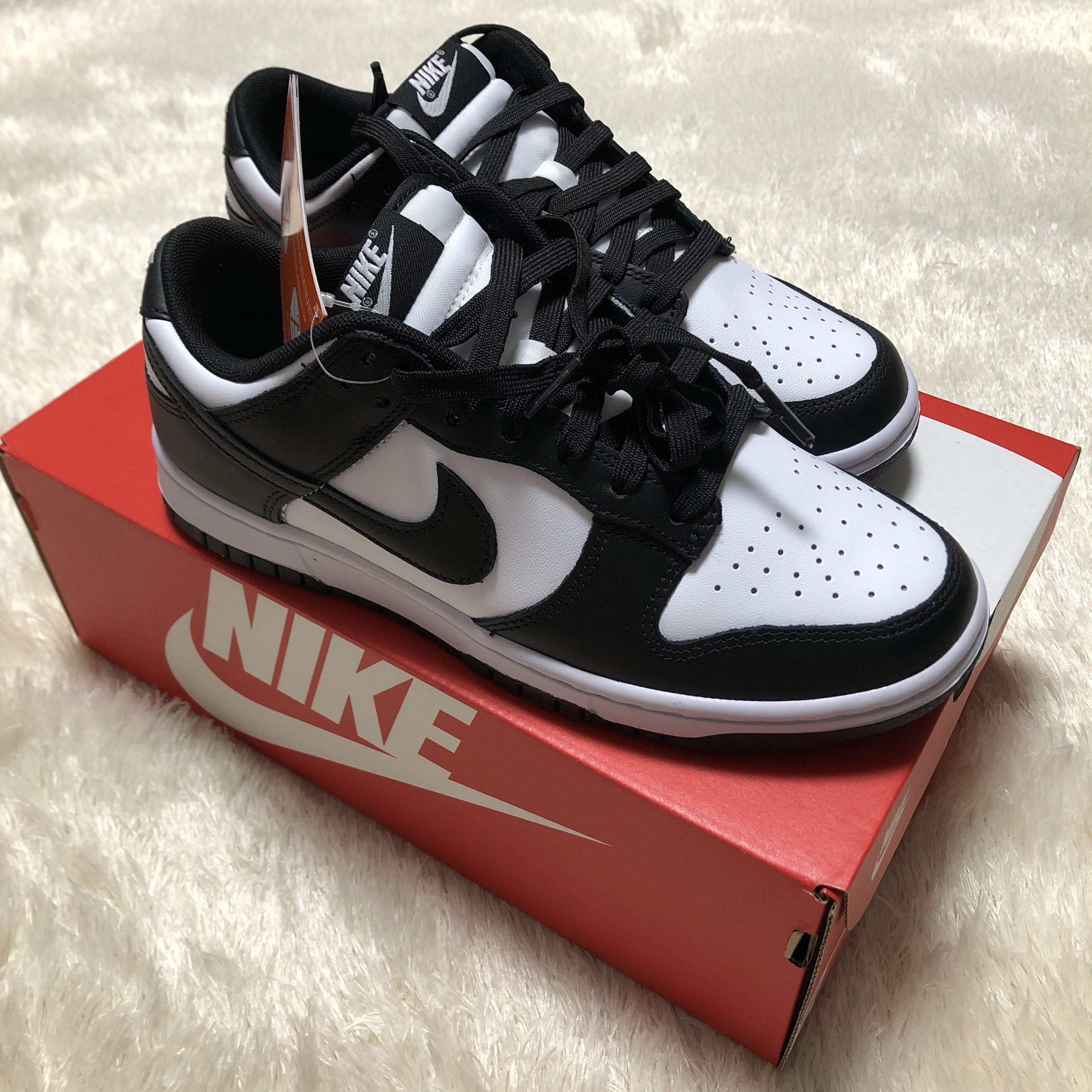 Nike Dunk Low Retro Black 착용 스타일