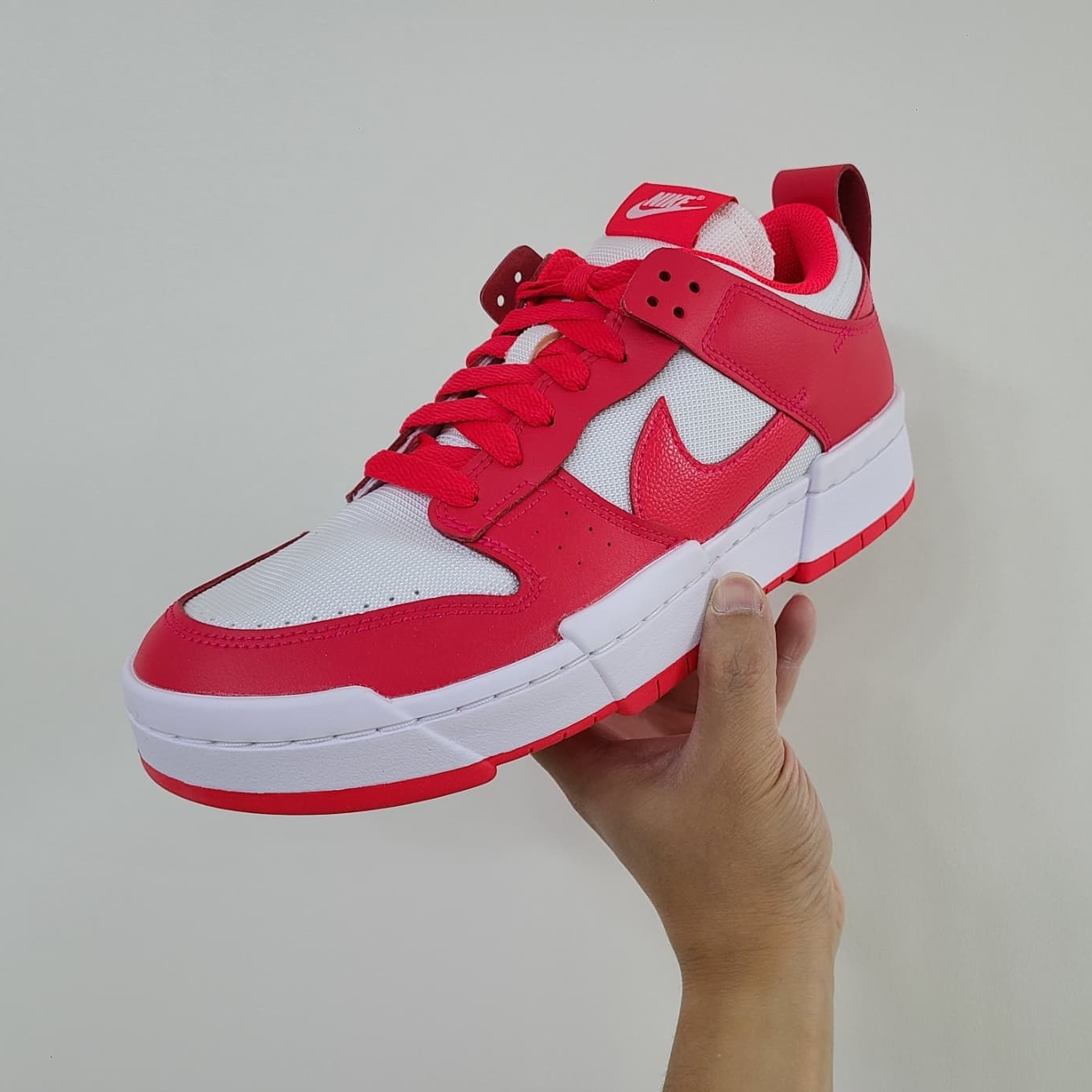 (W) Nike Dunk Low Disrupt Siren Red 착용 스타일 - 1