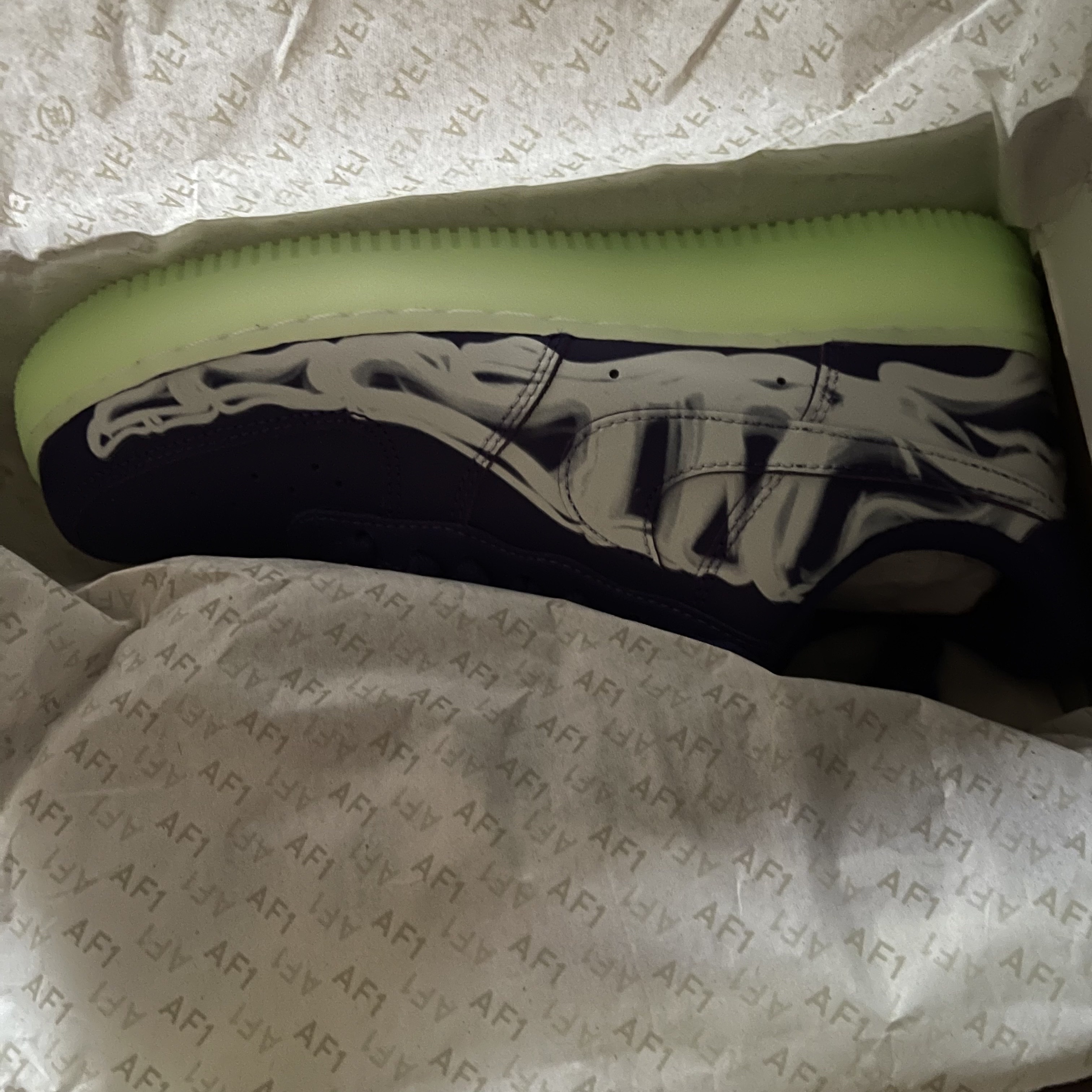 Nike Air Force 1 Low '07 Purple Skeleton 착용 스타일 - 3