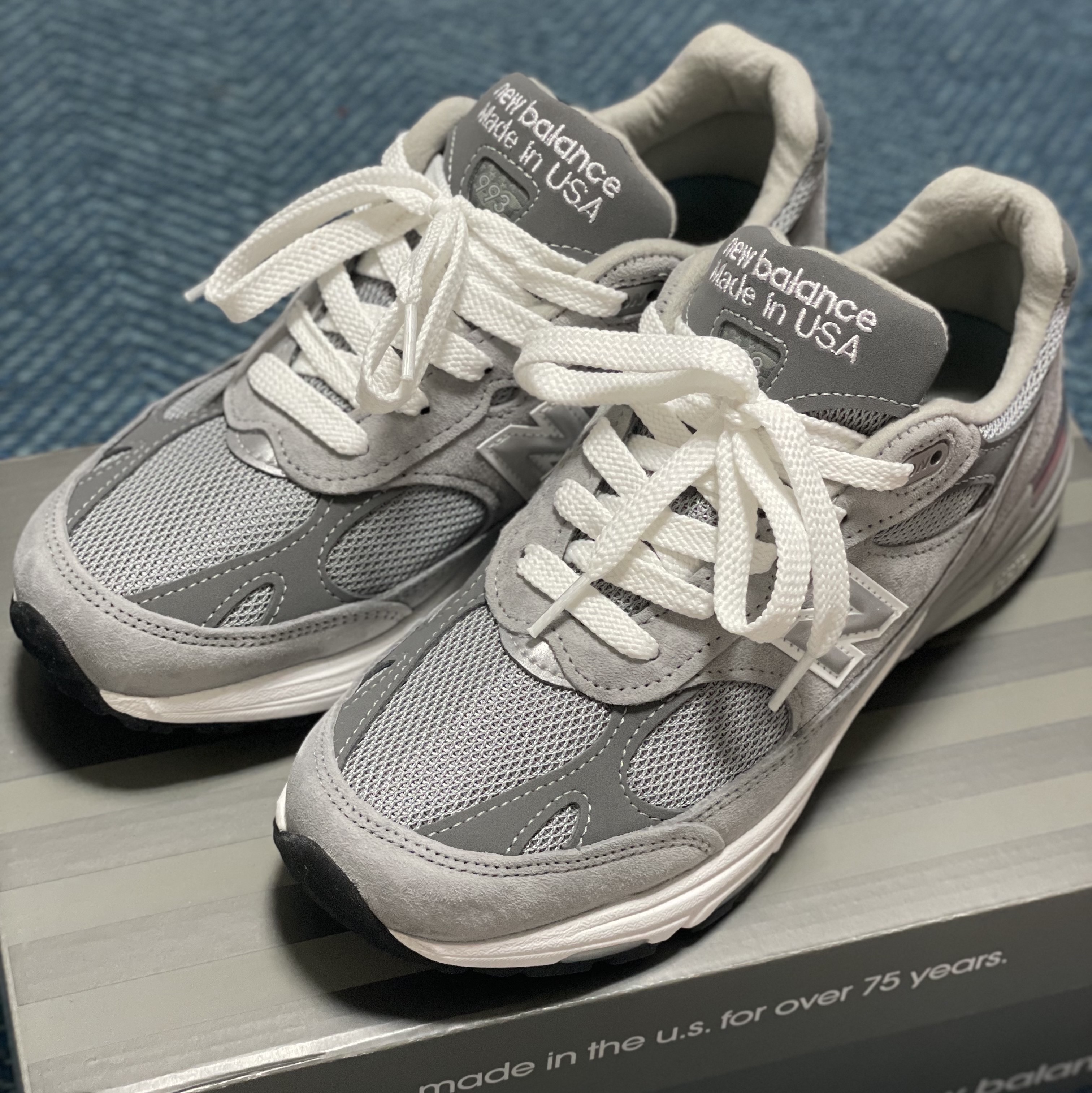 (W) New Balance 993 Made in USA Grey - B Standard 착용 스타일 - 1